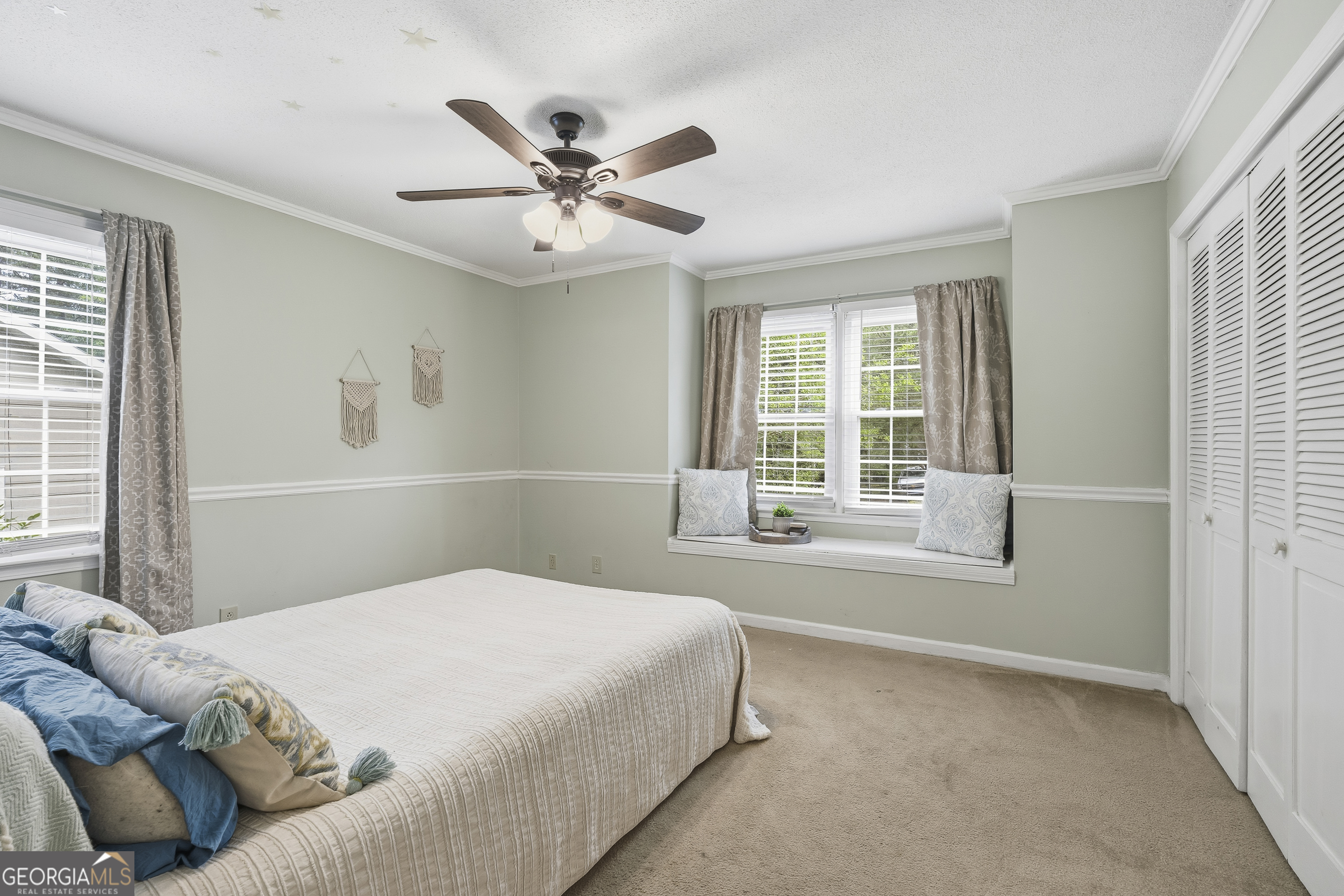 668 Summerwind Drive Property Photo 33