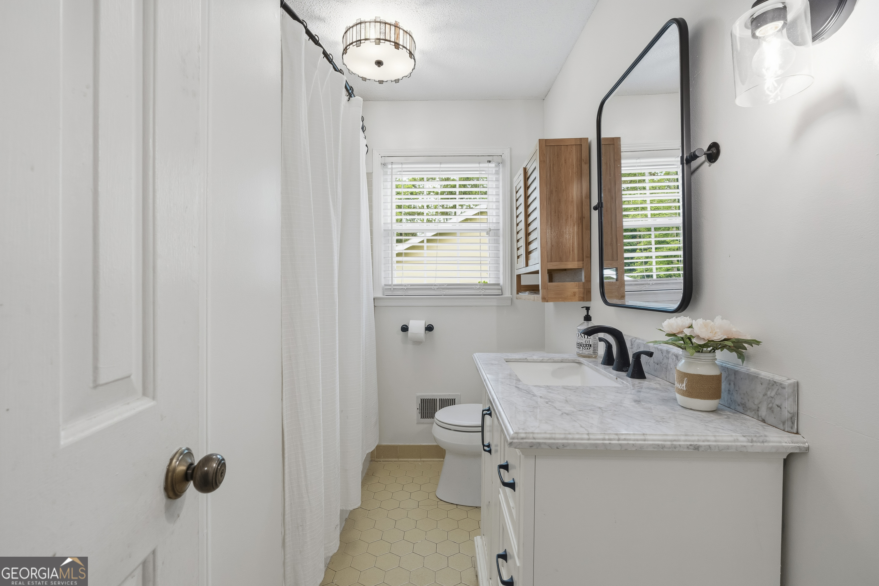668 Summerwind Drive Property Photo 35