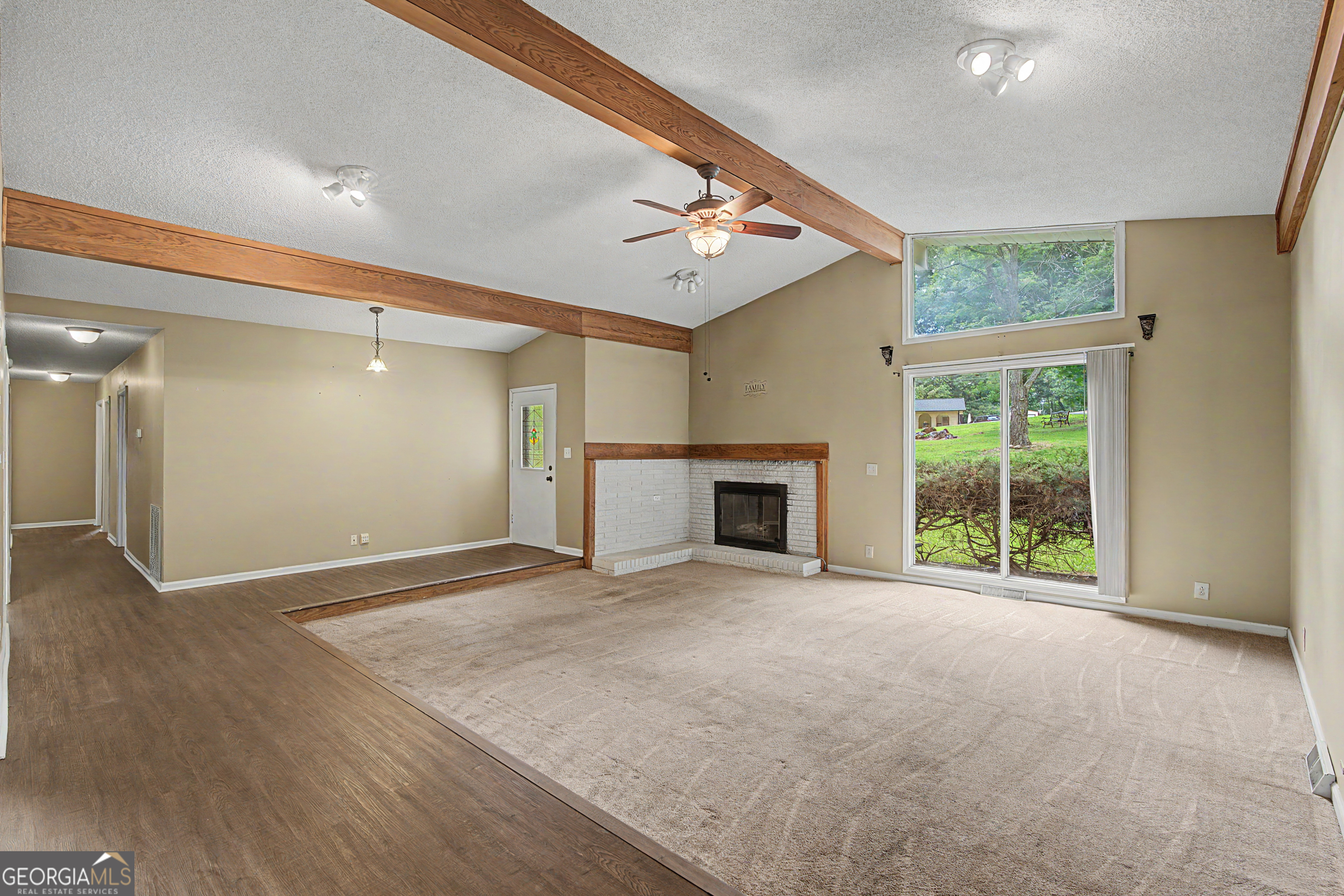 6 Virginia Circle Property Photo 12