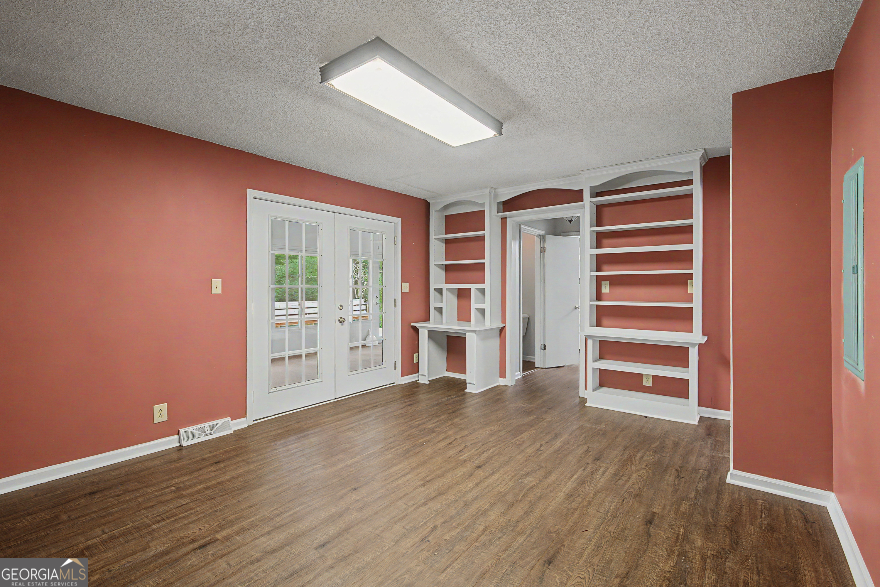 6 Virginia Circle Property Photo 23