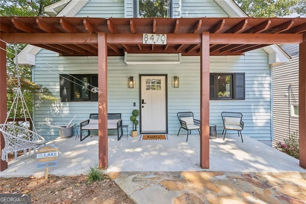 8470 Lake Drive Property Photo 3