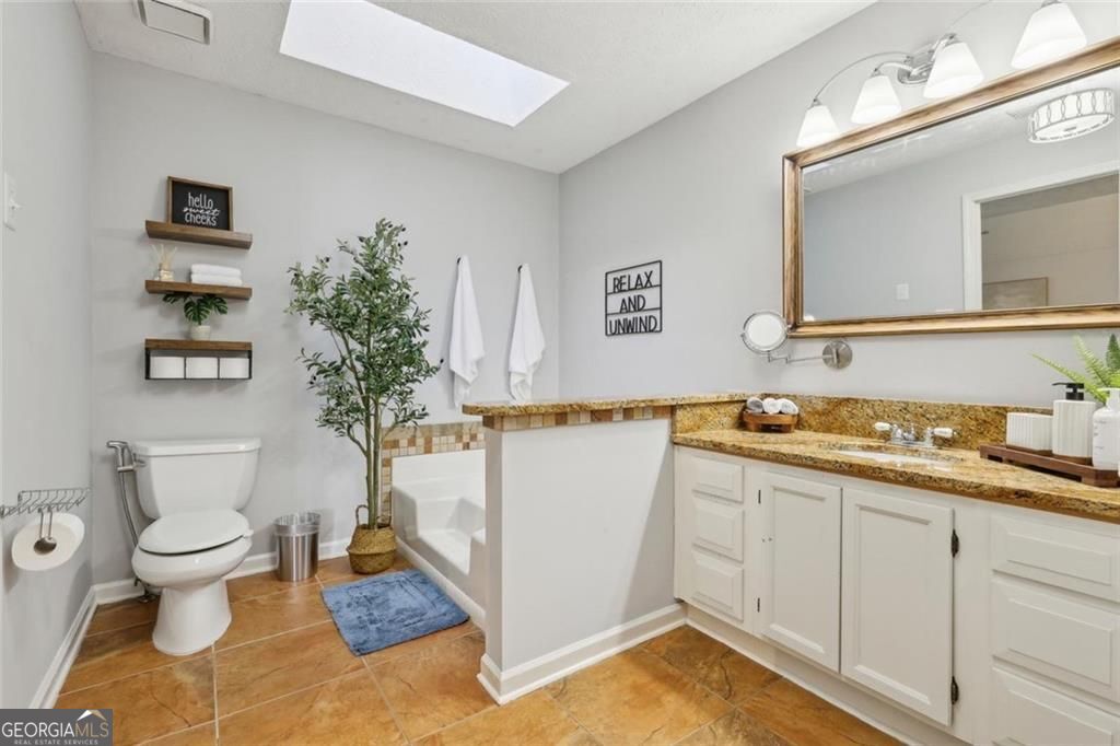 8470 Lake Drive Property Photo 22