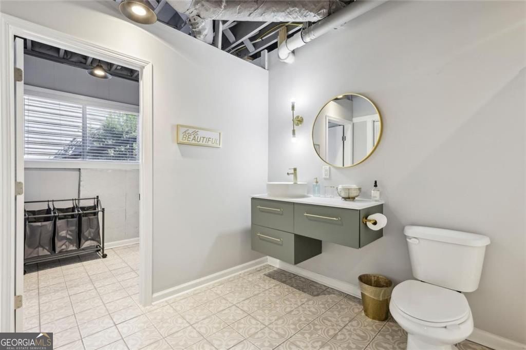 8470 Lake Drive Property Photo 41