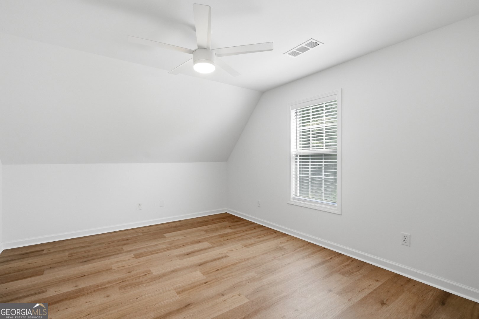 685 Washington Drive Property Photo 21