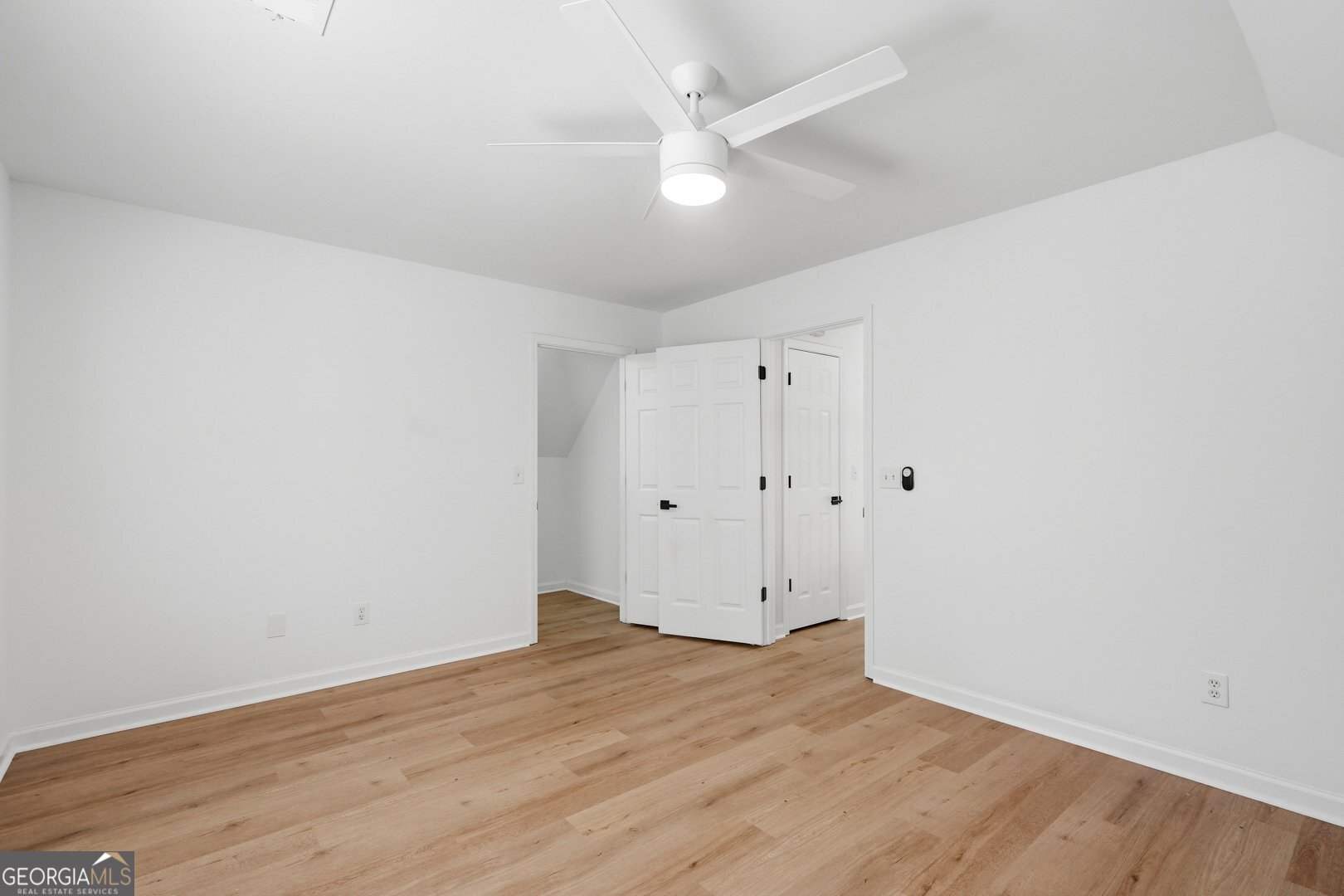 685 Washington Drive Property Photo 22