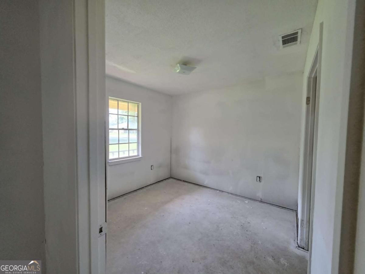 4407 Liberty Parkway Property Photo 18