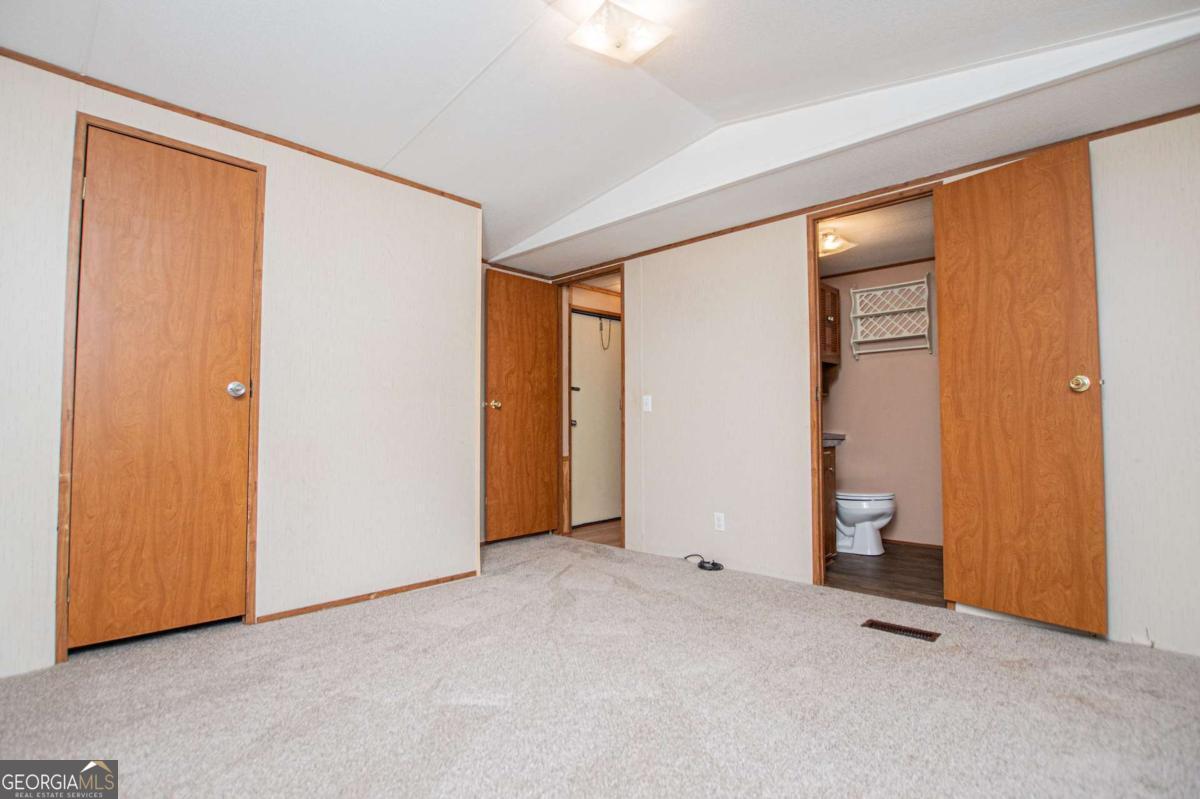 698 Goolsby Road Property Photo 23