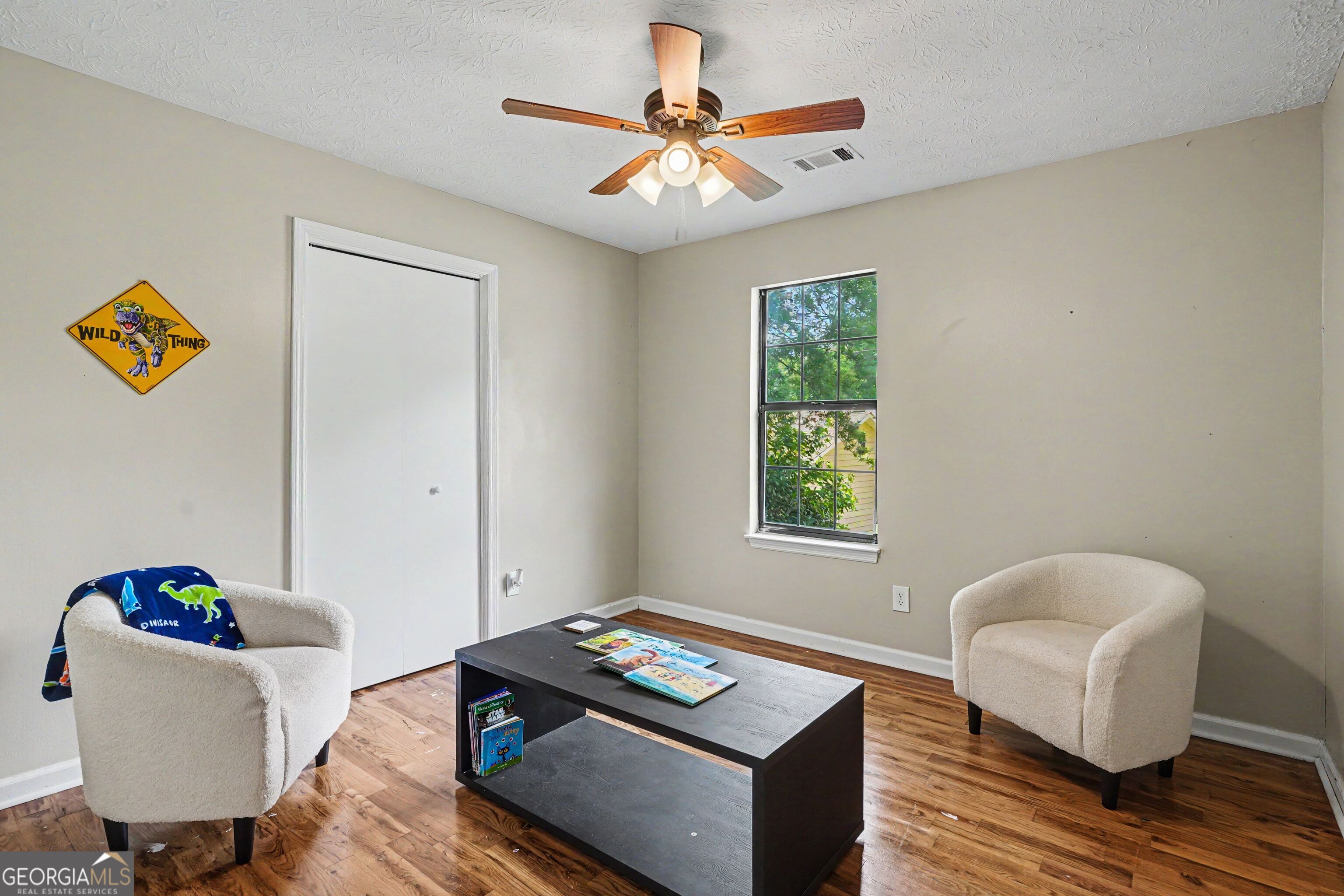 418 Sir Winston Court Property Photo 12