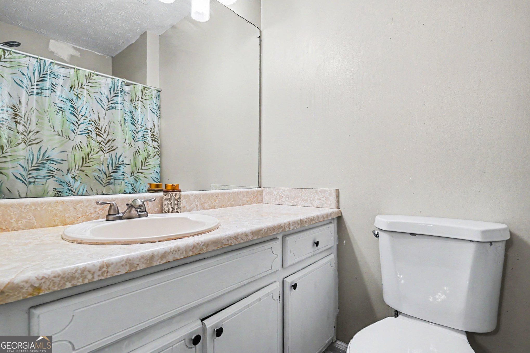 418 Sir Winston Court Property Photo 17