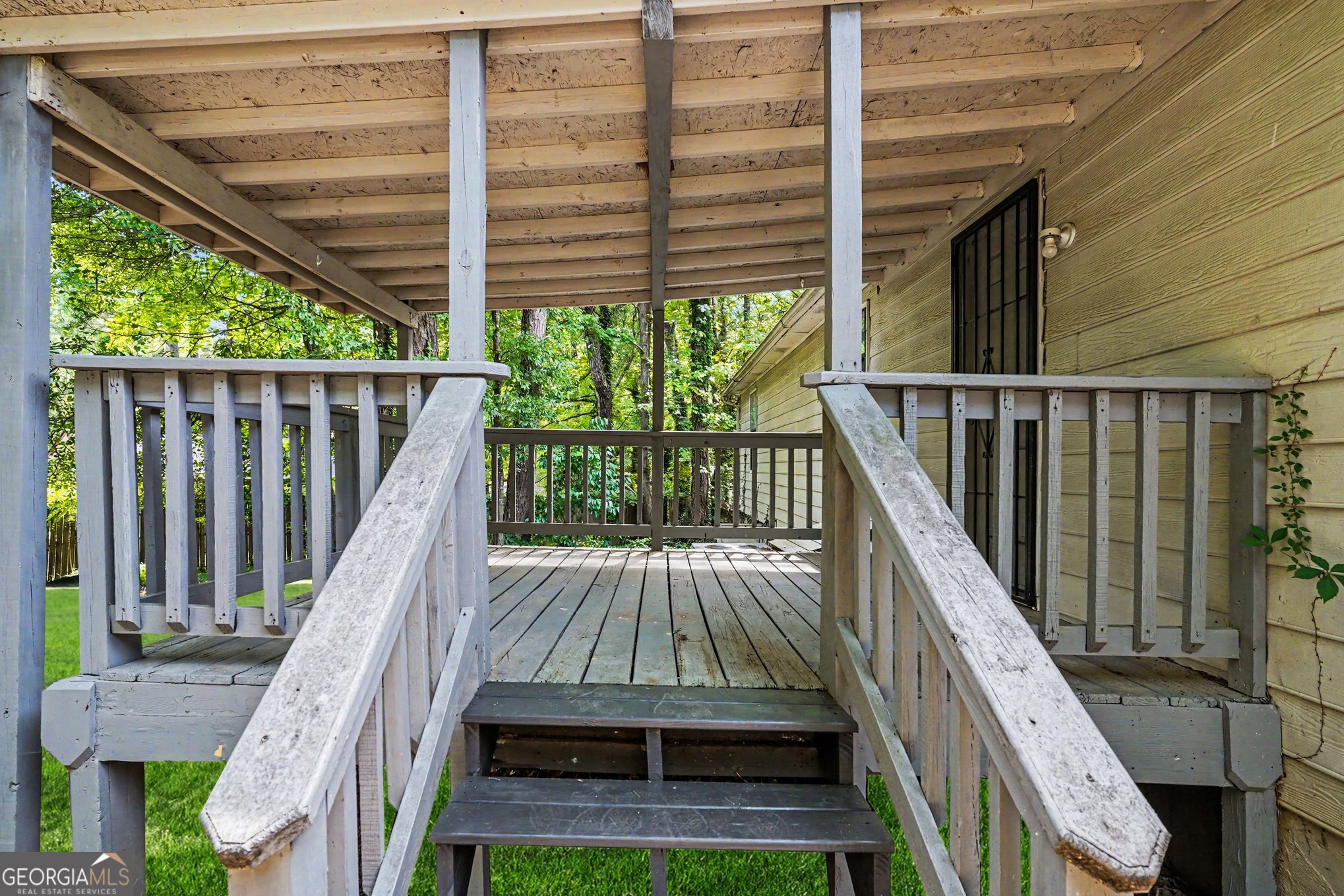 418 Sir Winston Court Property Photo 20