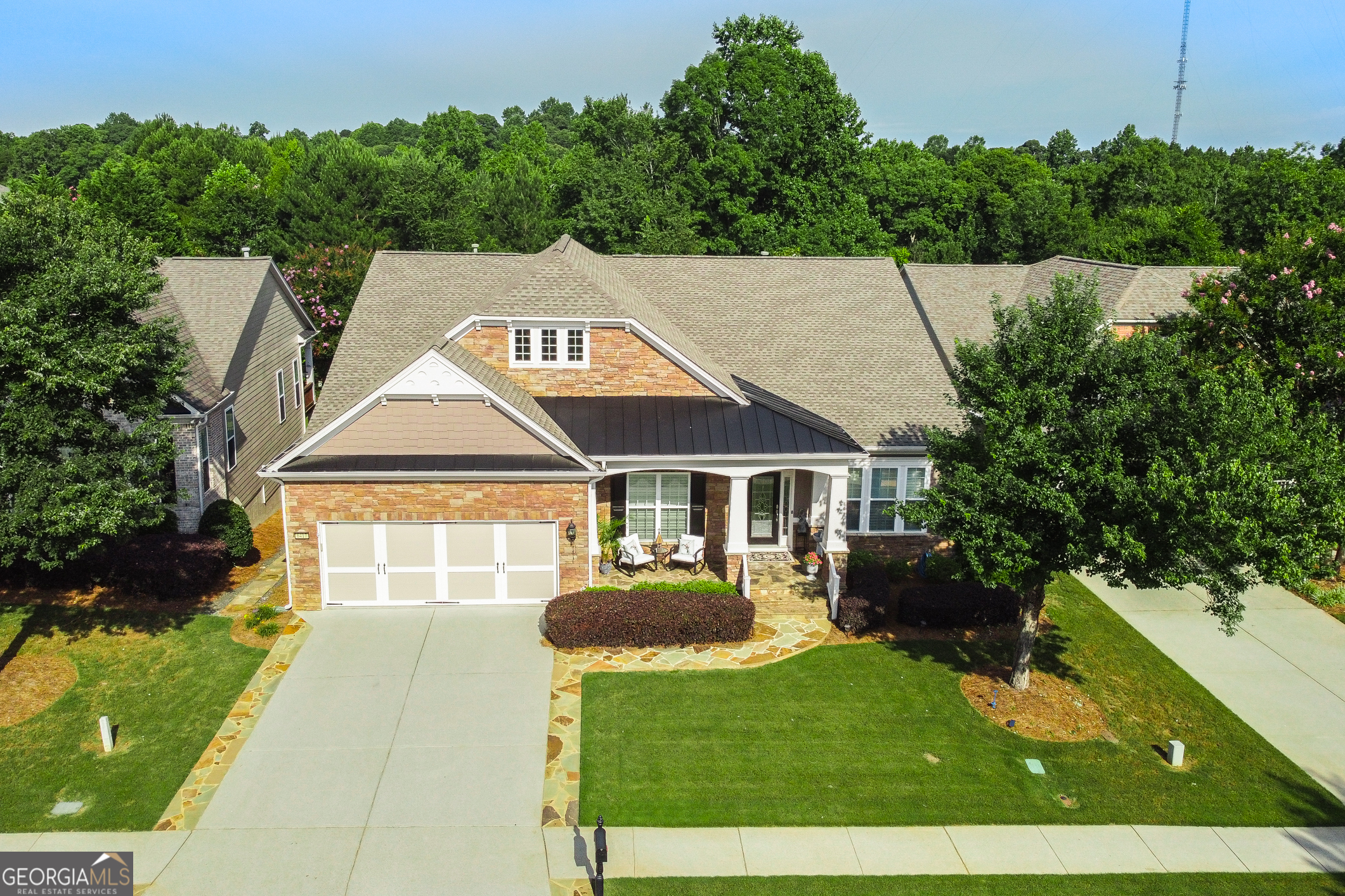6417 Hickory Springs Circle Property Photo 3