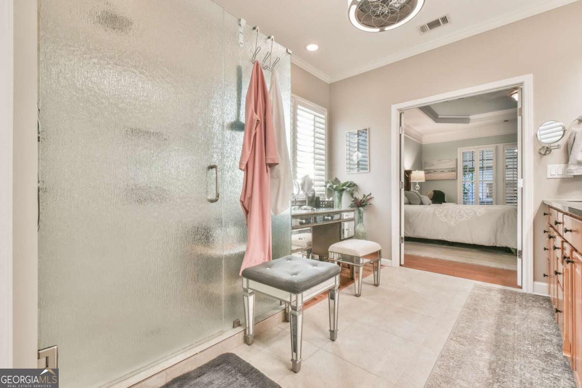 6417 Hickory Springs Circle Property Photo 35