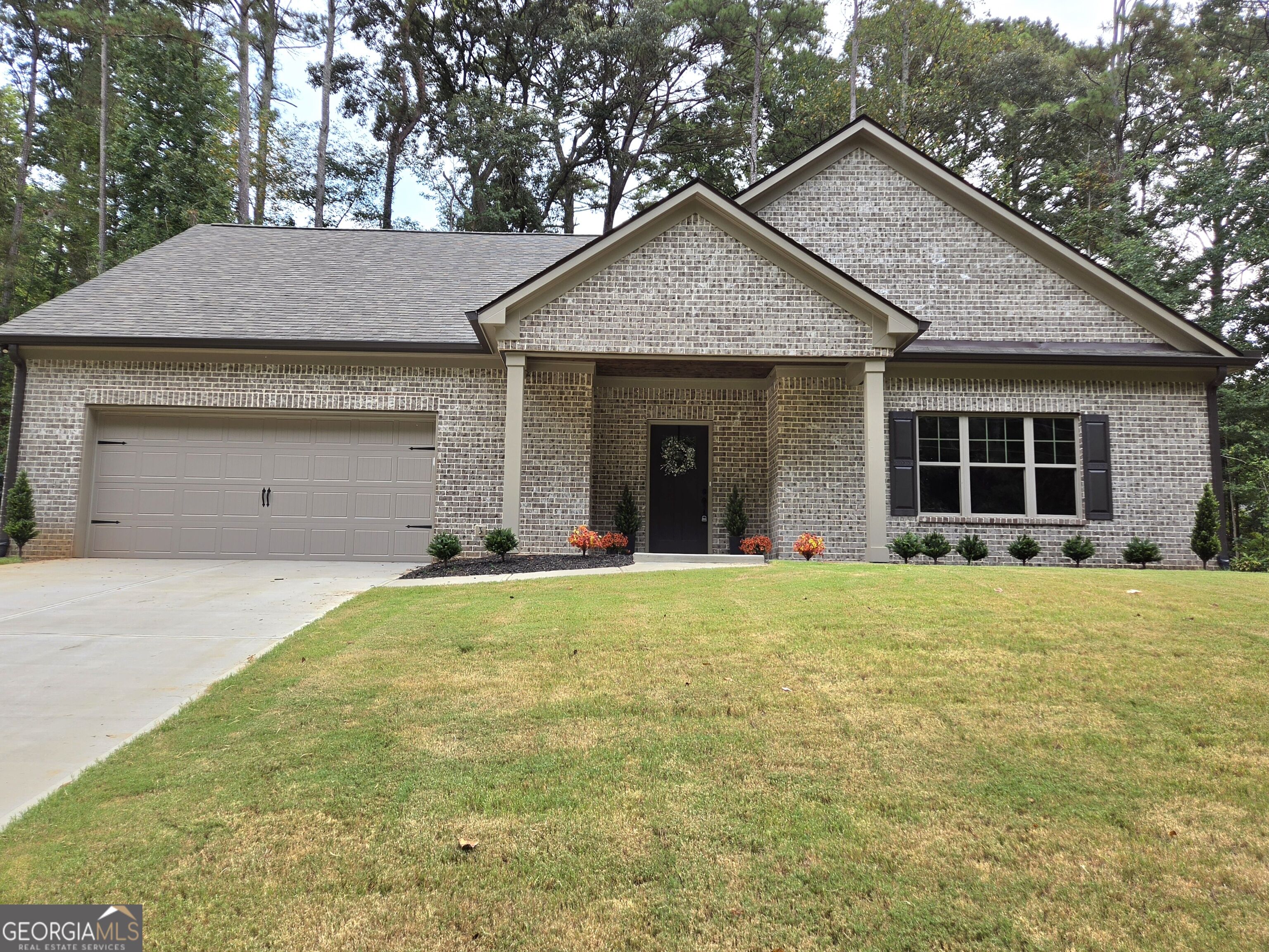 1367 Old Shoal Creek Trail Property Photo 1