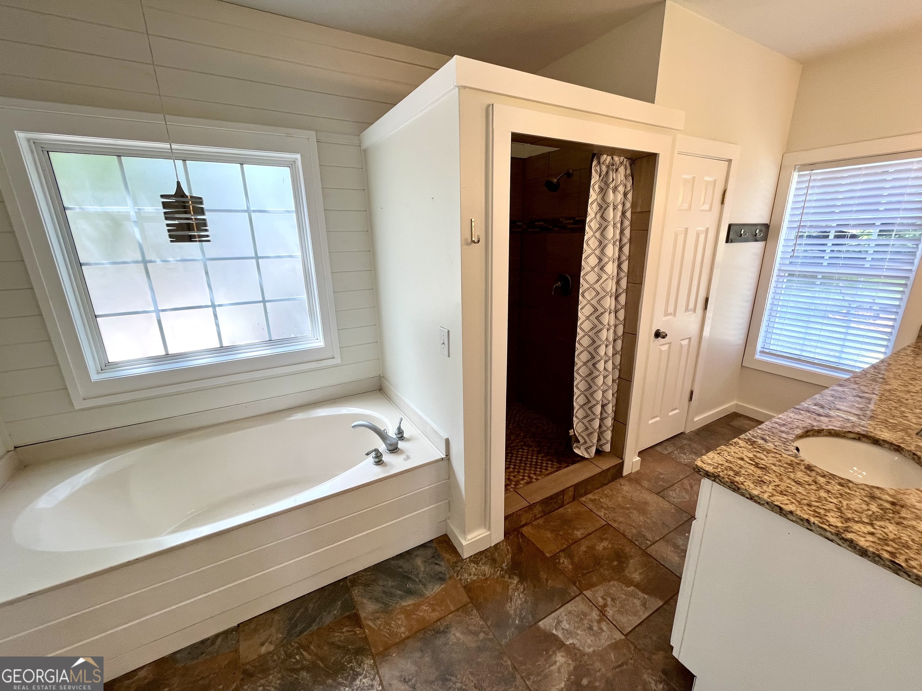 1212 Maple Drive Property Photo 21