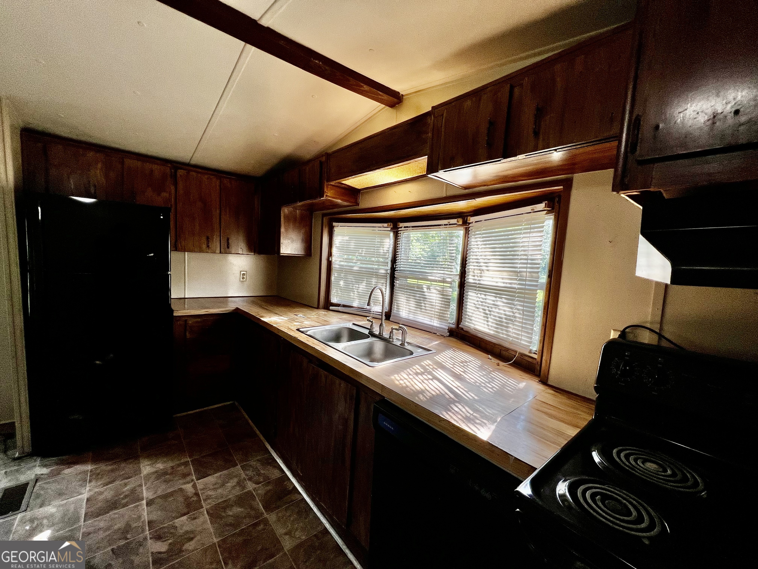 128 N Robbie Drive Property Photo 11