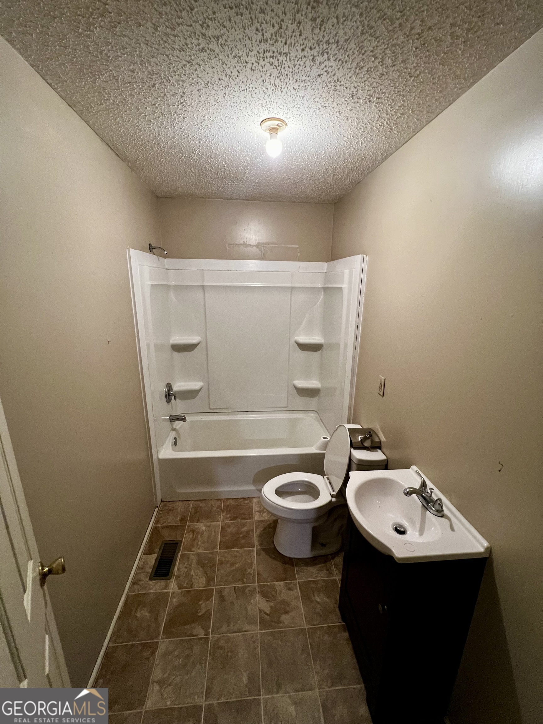128 N Robbie Drive Property Photo 13