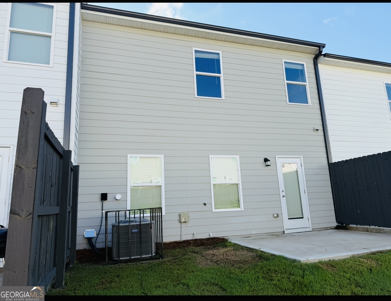 1144 Westhampton Way Property Photo 28