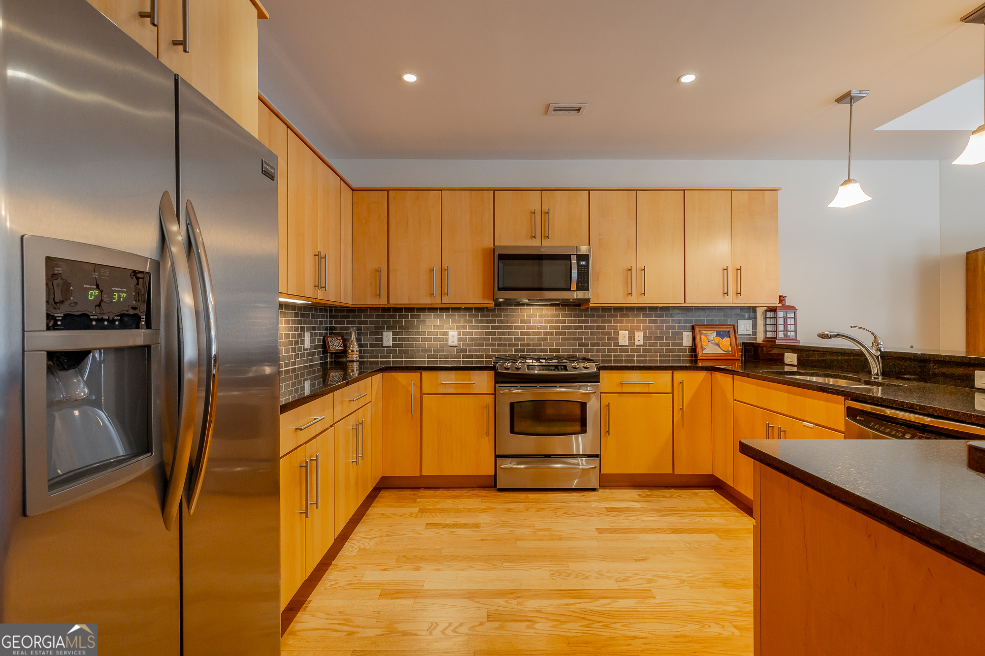 4 Cherokee Boulevard Property Photo 14