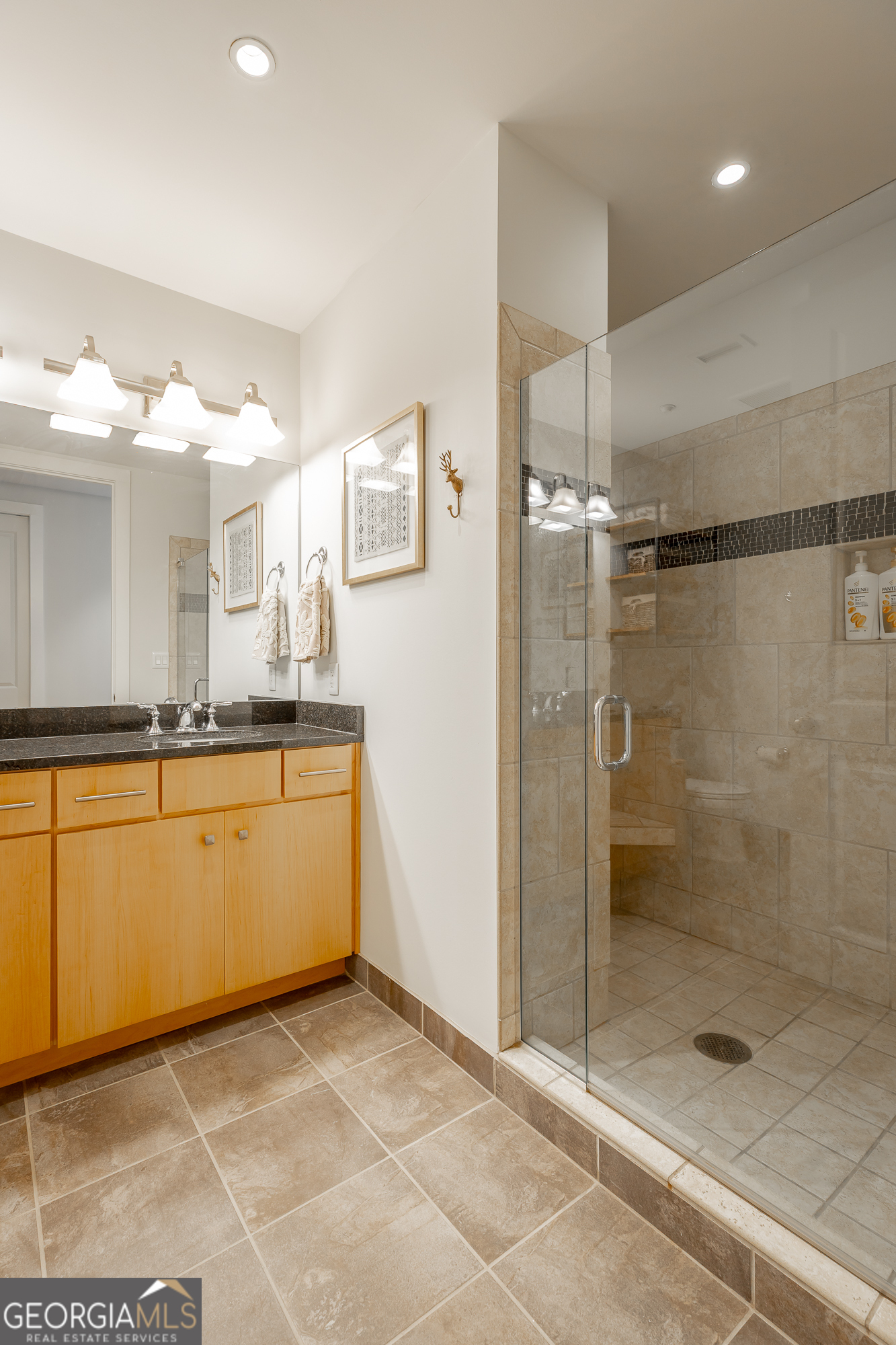 4 Cherokee Boulevard Property Photo 21