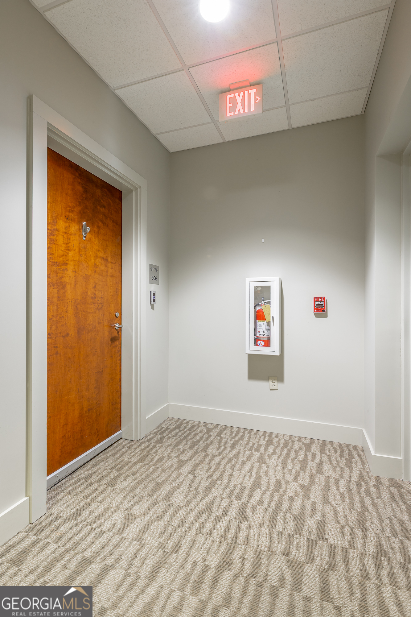 4 Cherokee Boulevard Property Photo 30