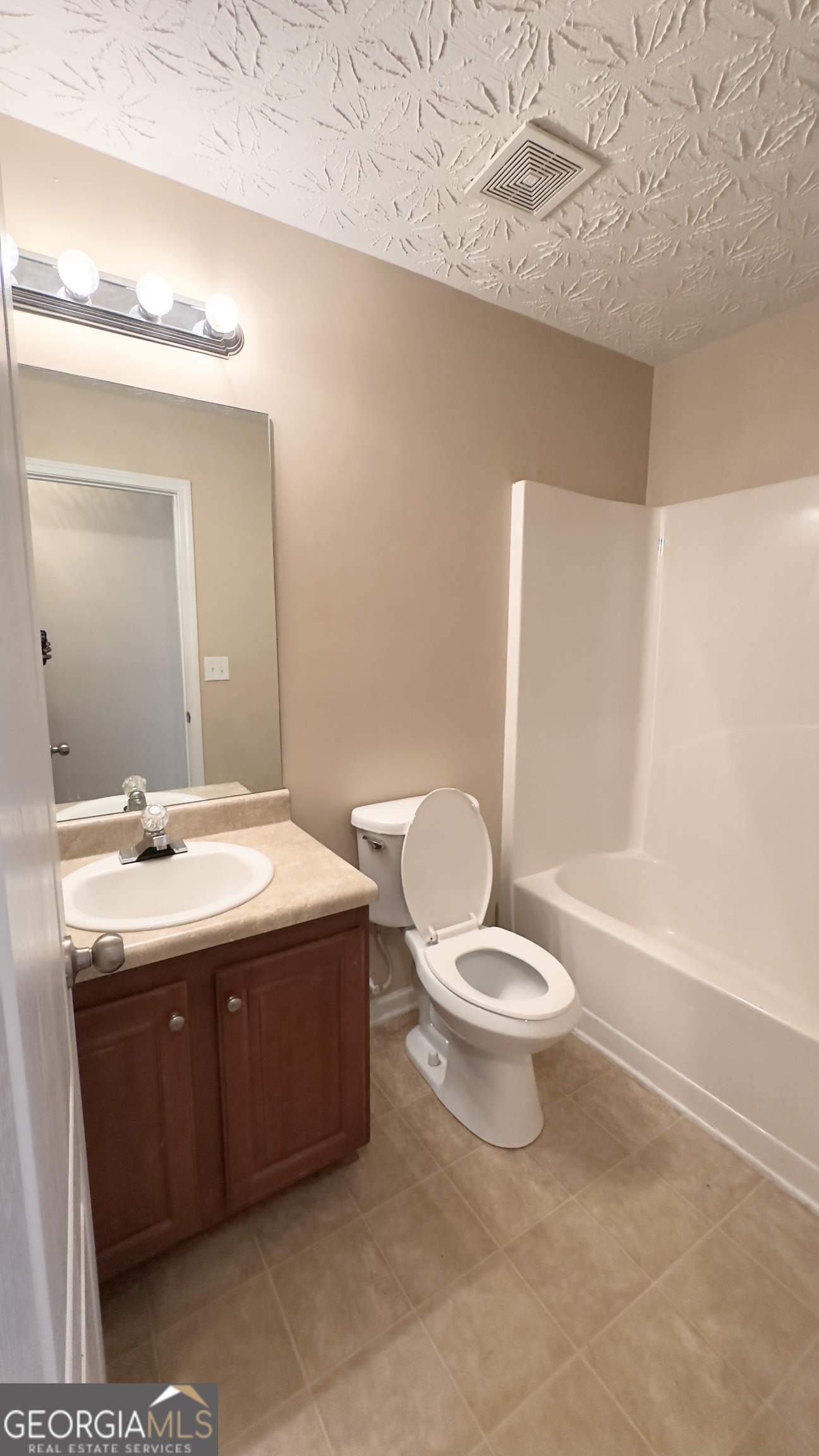 9155 Saunders Drive Property Photo 30