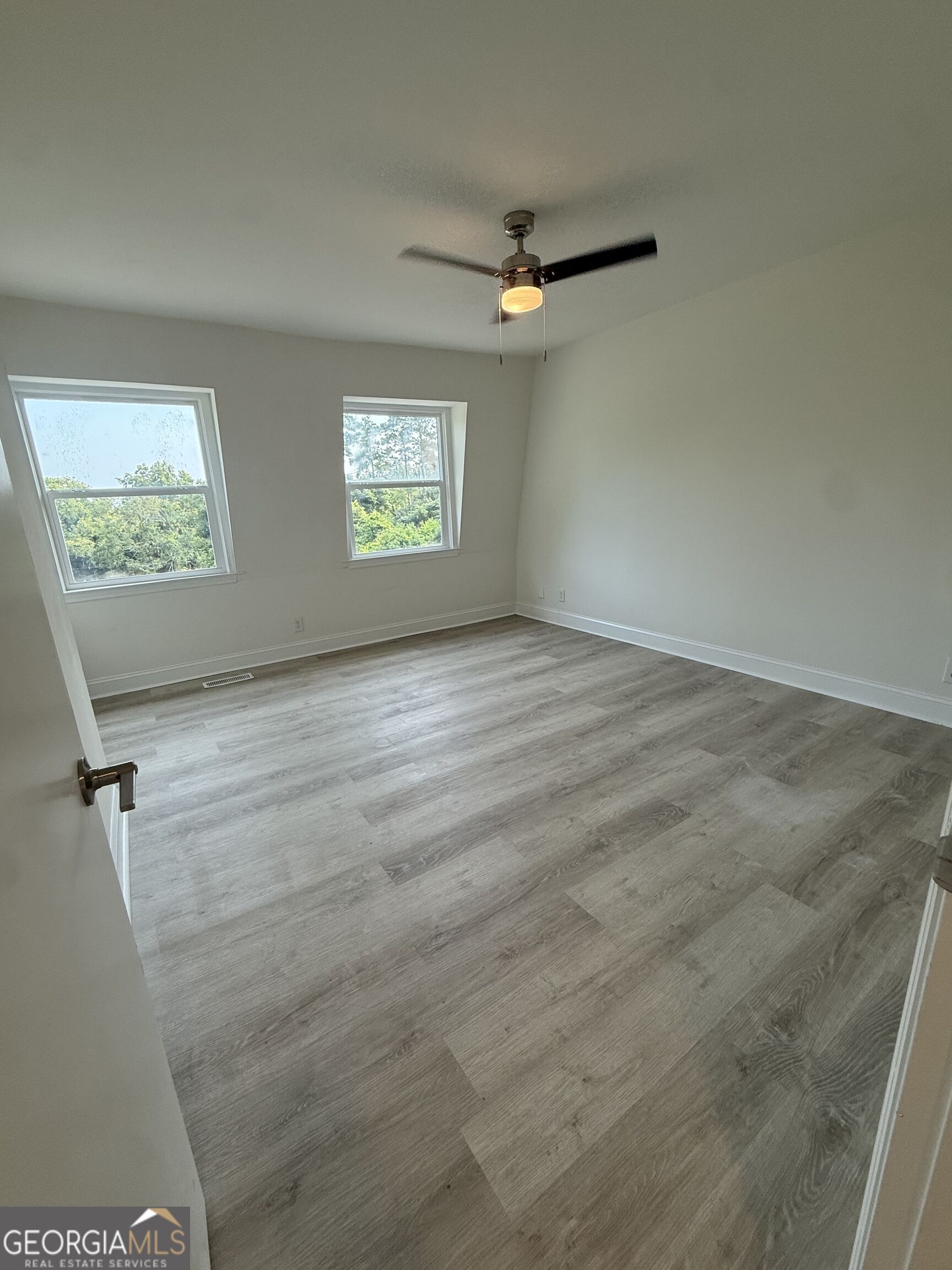 1157 Boulevard Property Photo 3
