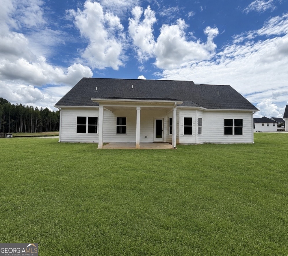 1319 Sycamore Circle Property Photo 2