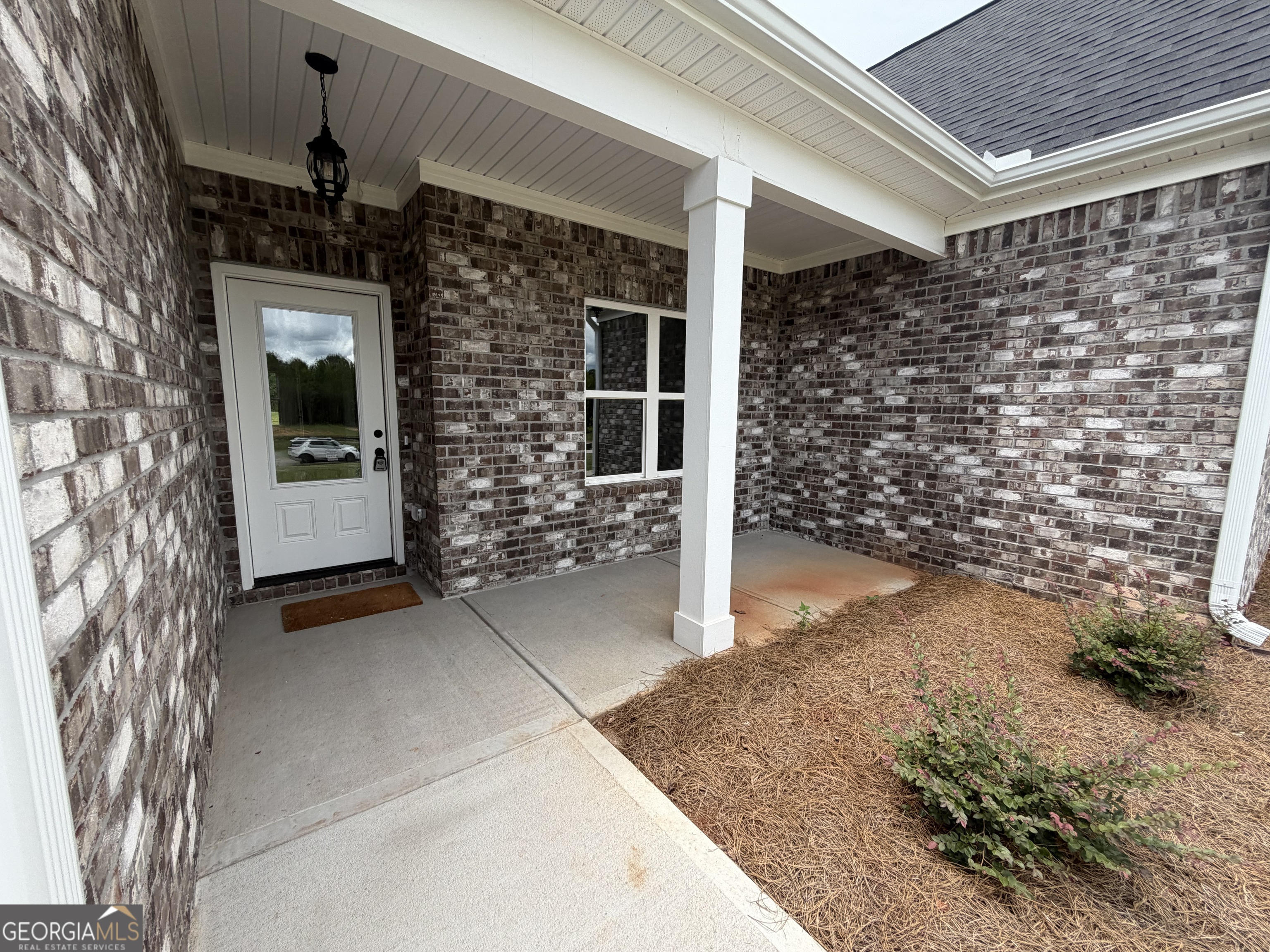 1319 Sycamore Circle Property Photo 6