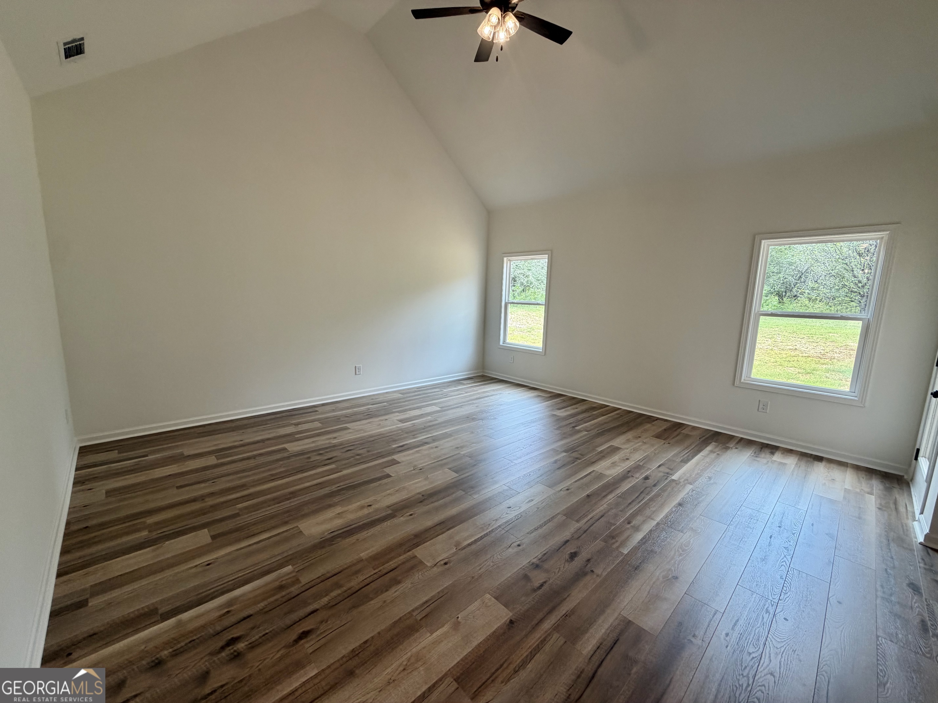 1319 Sycamore Circle Property Photo 21