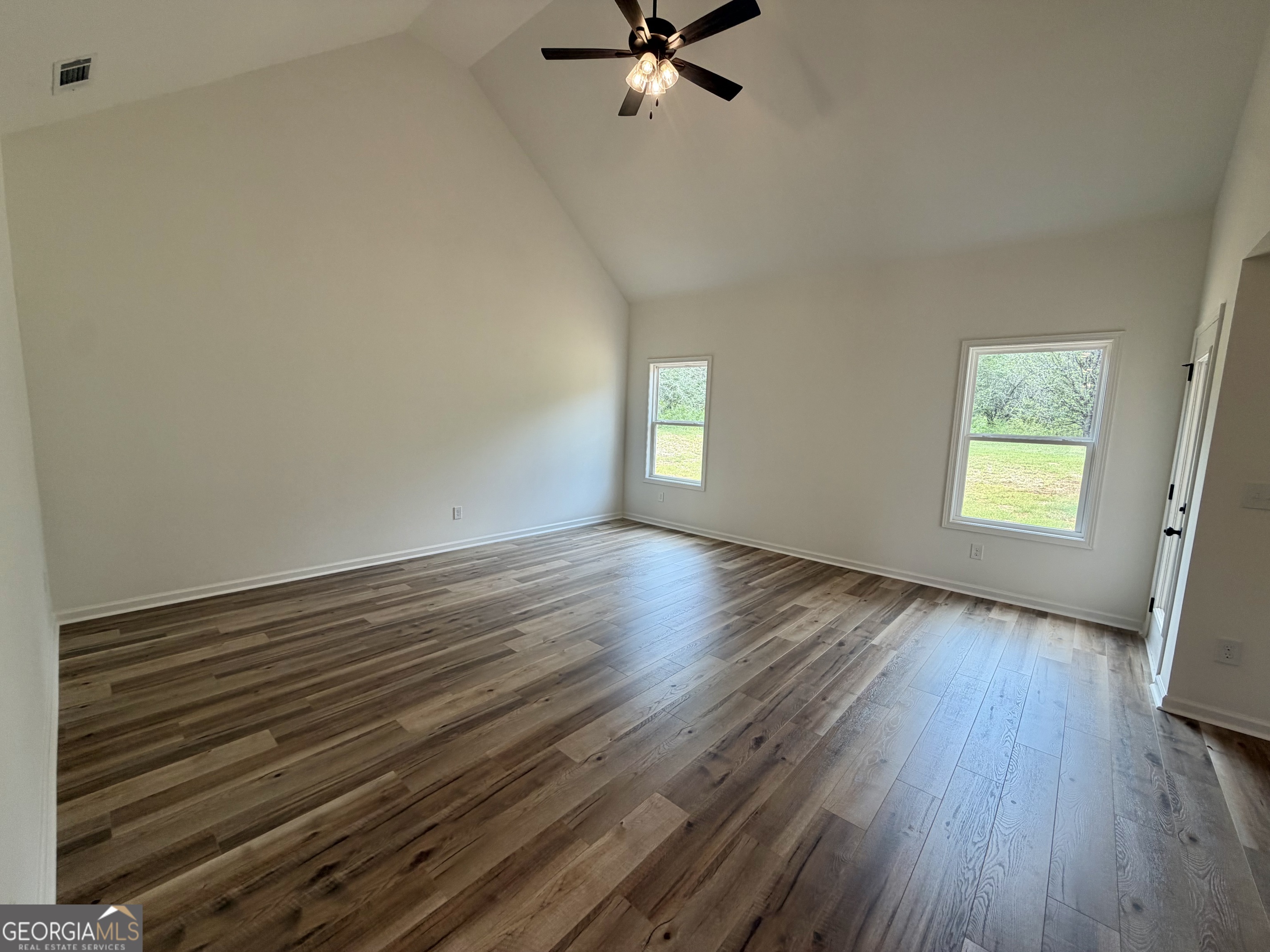 1319 Sycamore Circle Property Photo 23