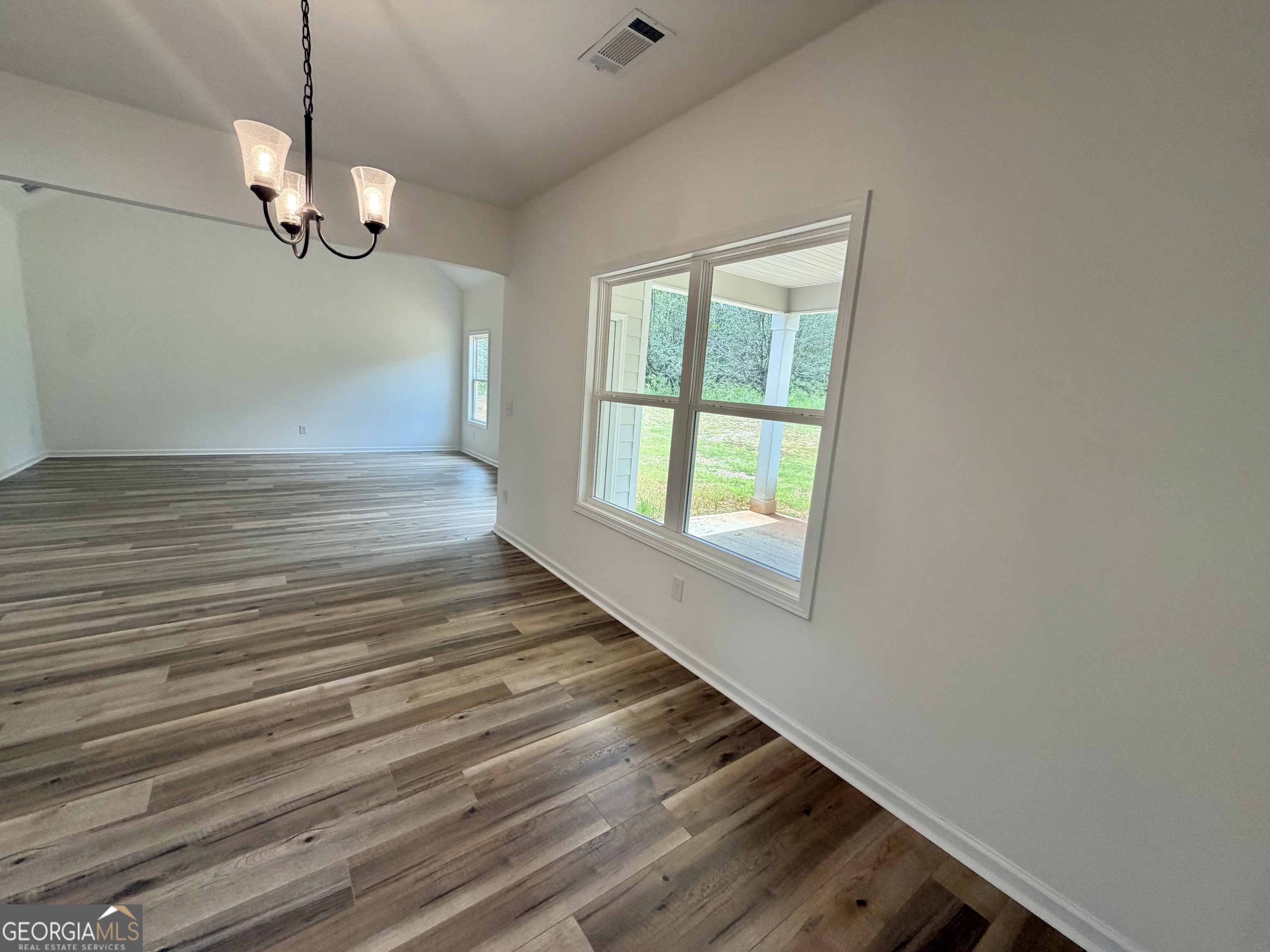 1319 Sycamore Circle Property Photo 26