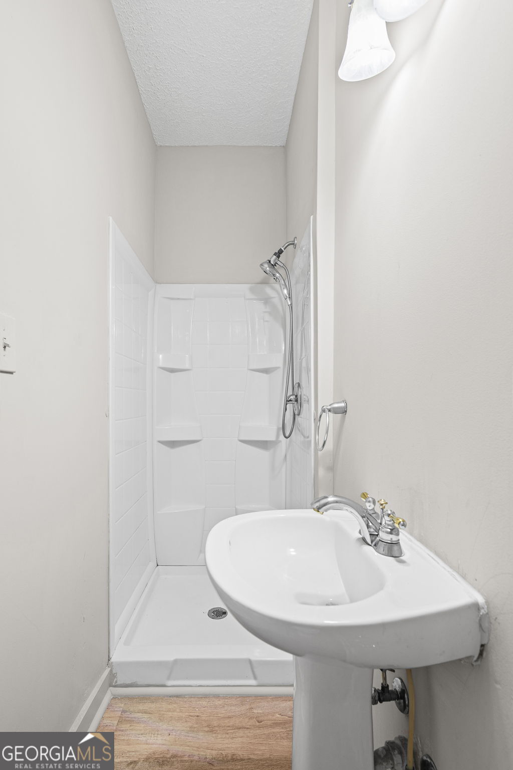3097 E Point Street Property Photo 23