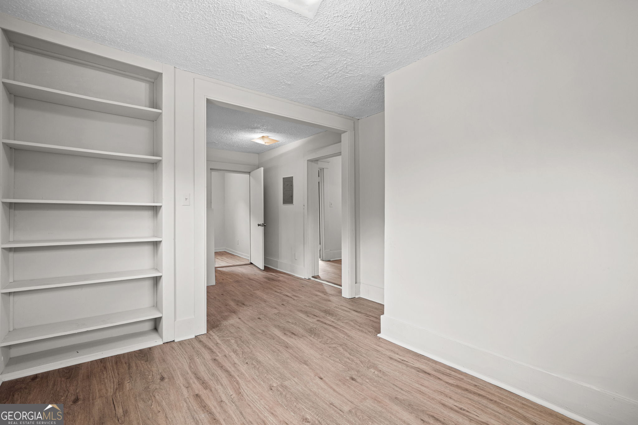 3097 E Point Street Property Photo 26