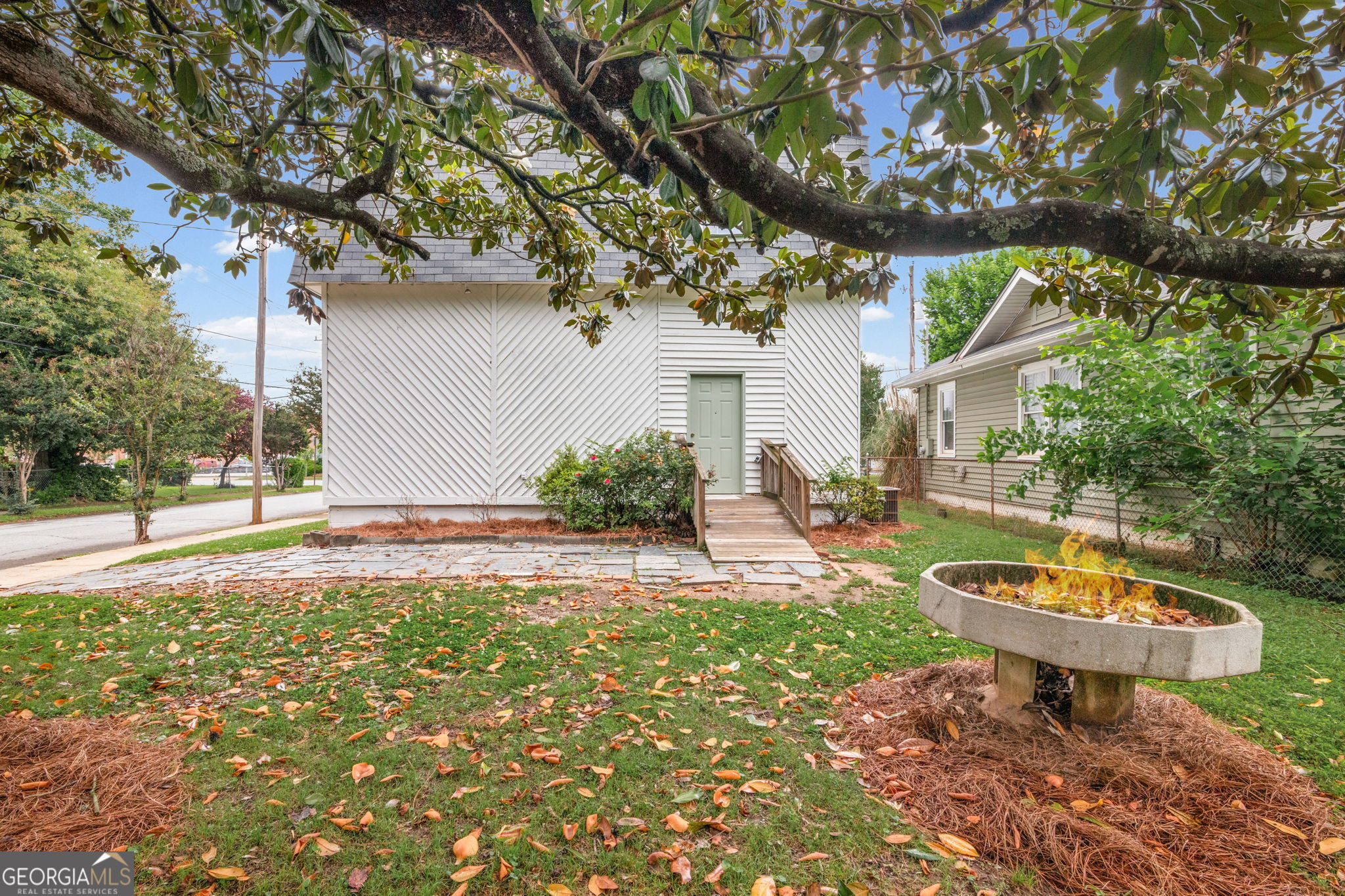3097 E Point Street Property Photo 41
