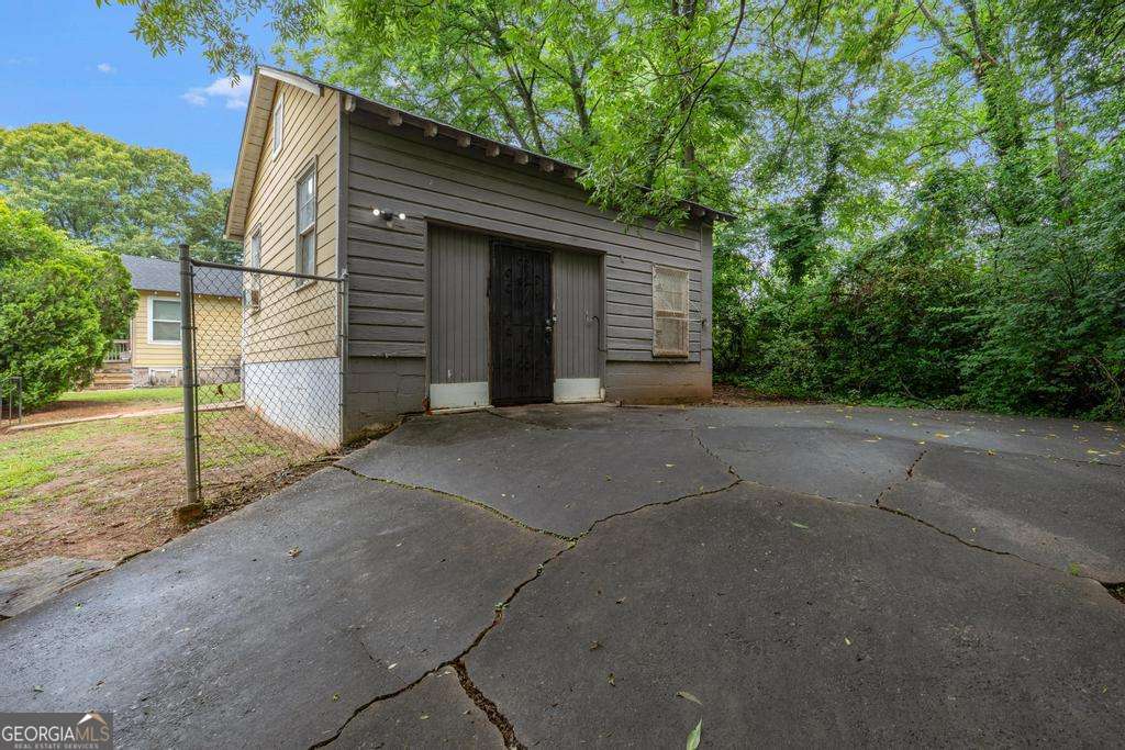 1318 Eason Street Nw Property Photo 7