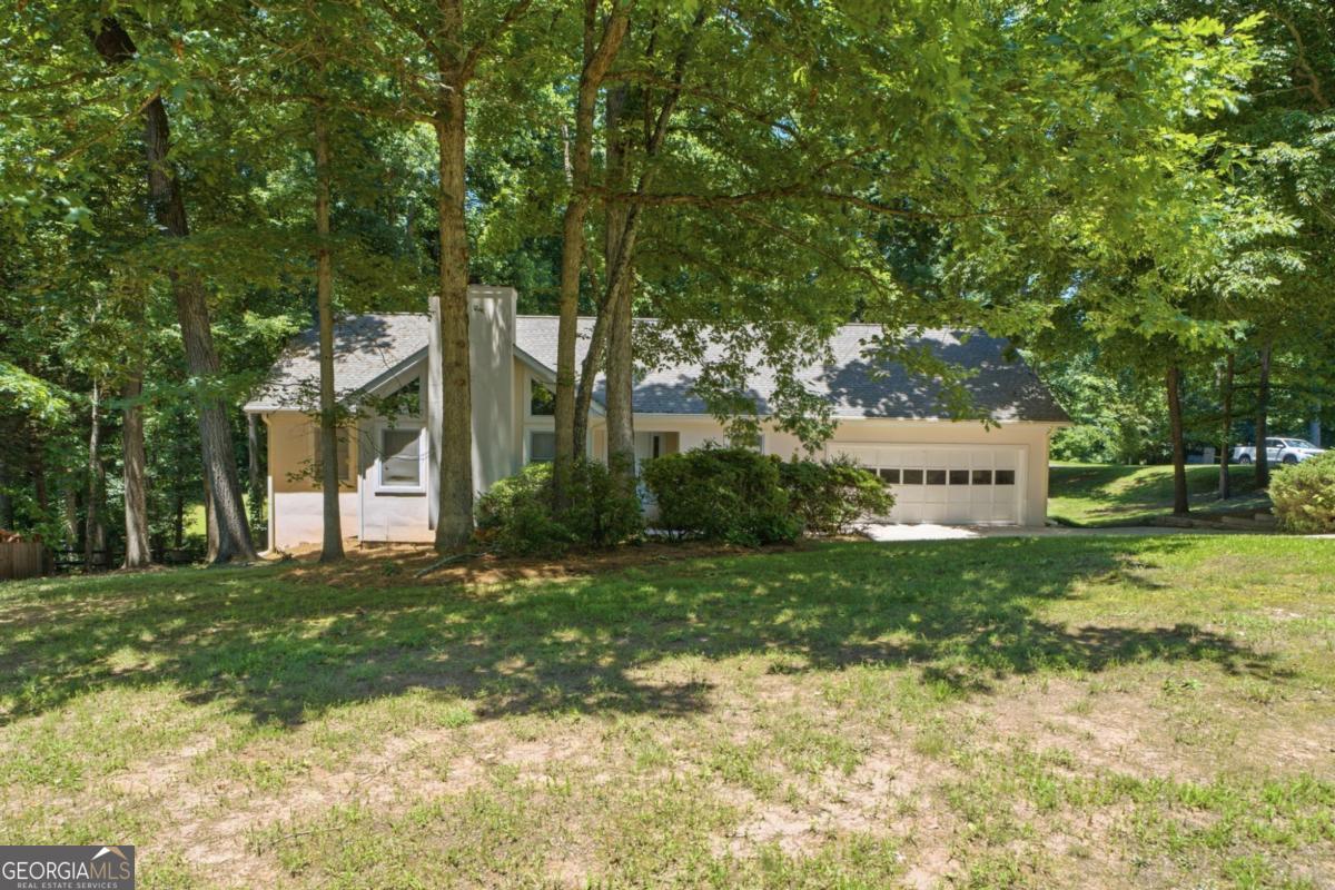 3650 Southlake Circle Property Photo 1