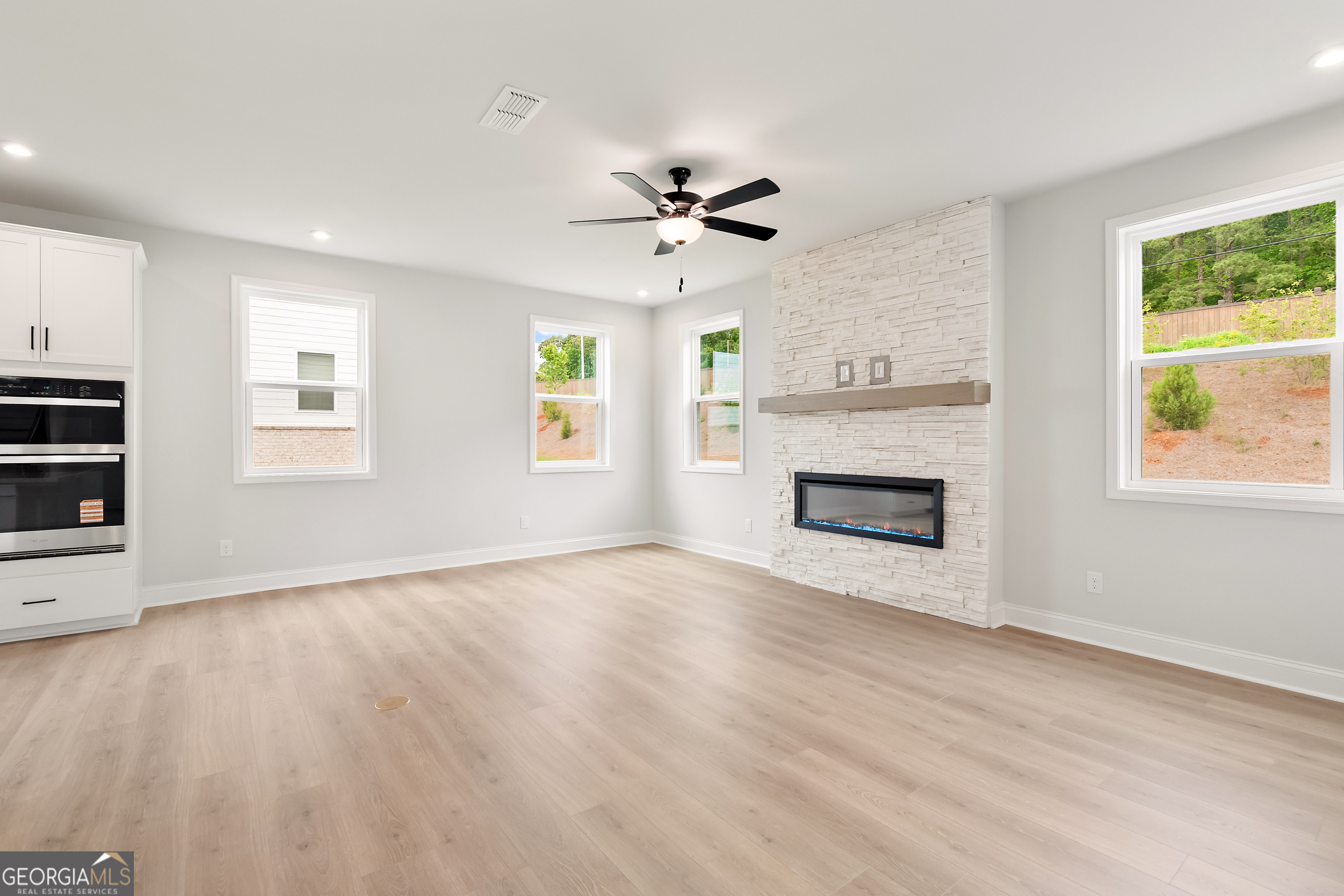 4091 Adler Circle Property Photo 12