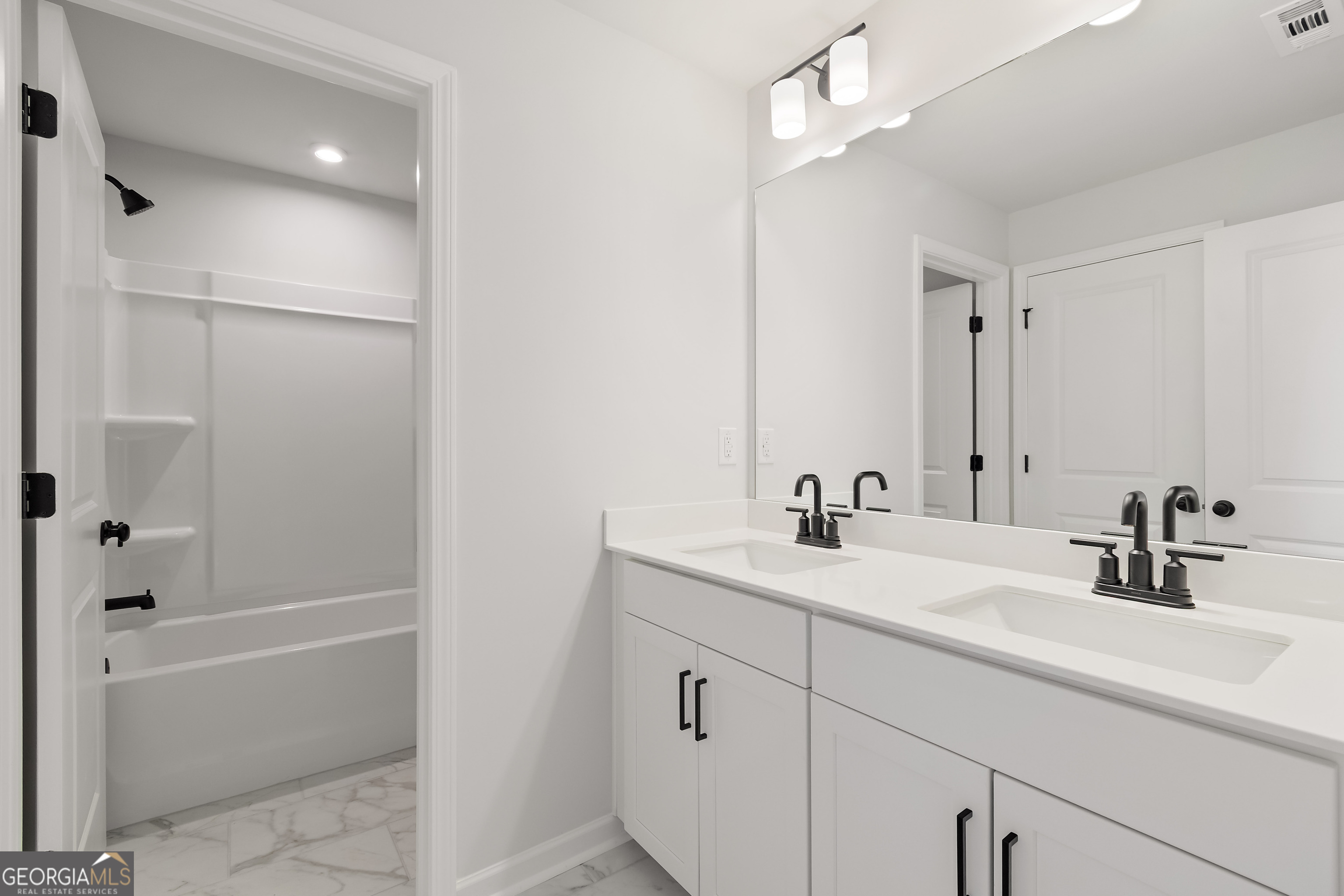 4091 Adler Circle Property Photo 18