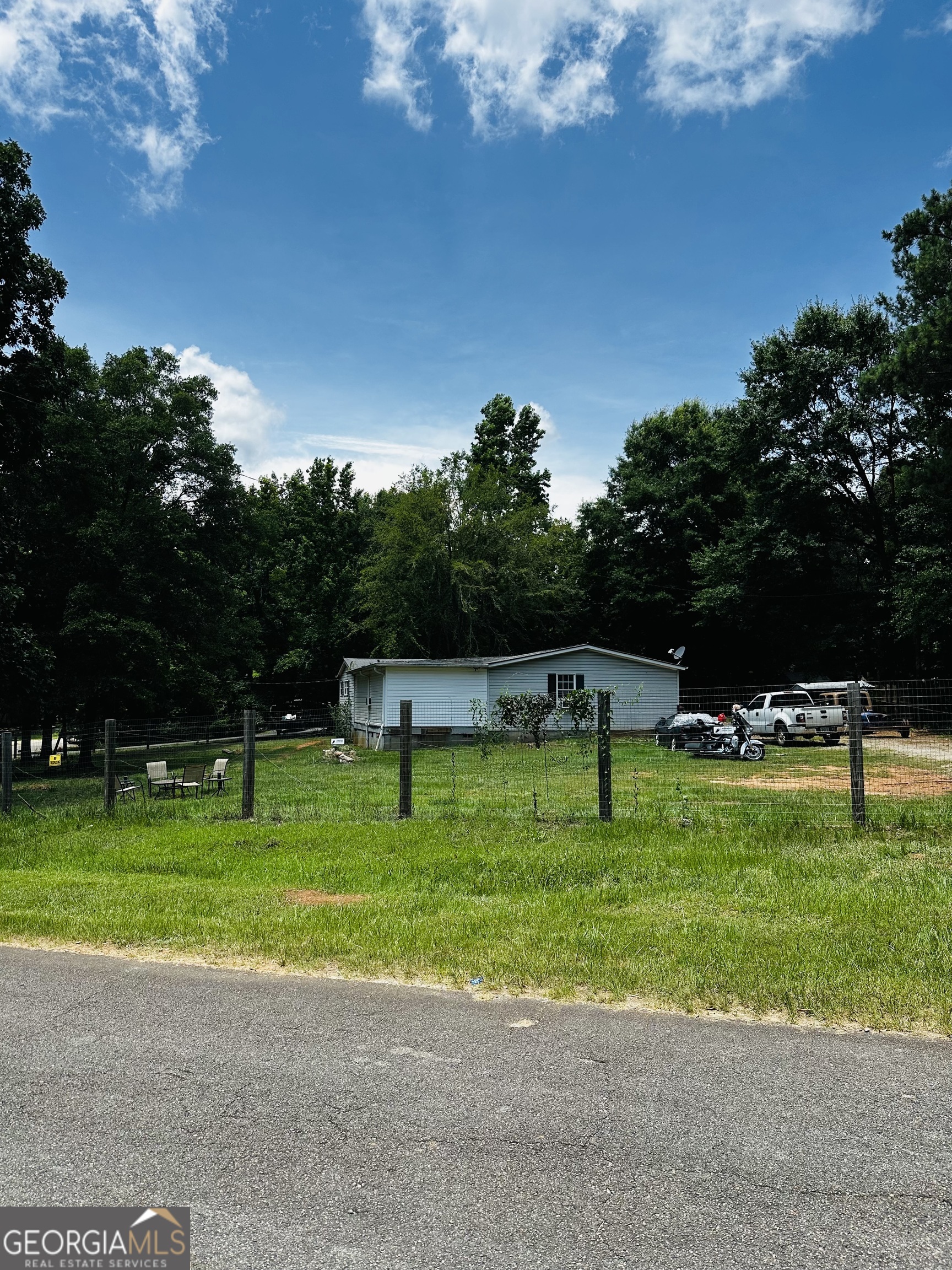 145 N Little River Run Property Photo 1