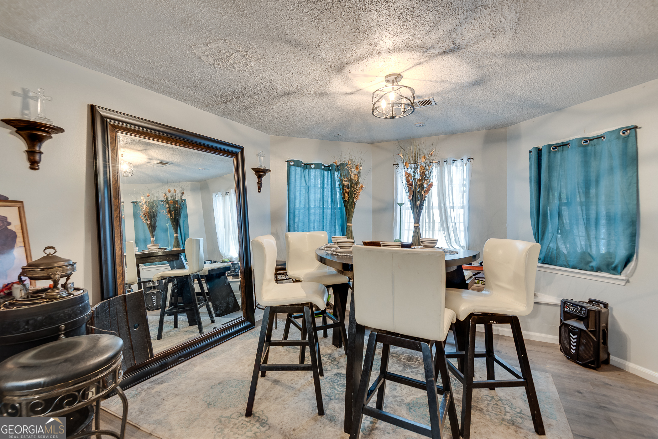 824 Boston Common Property Photo 9
