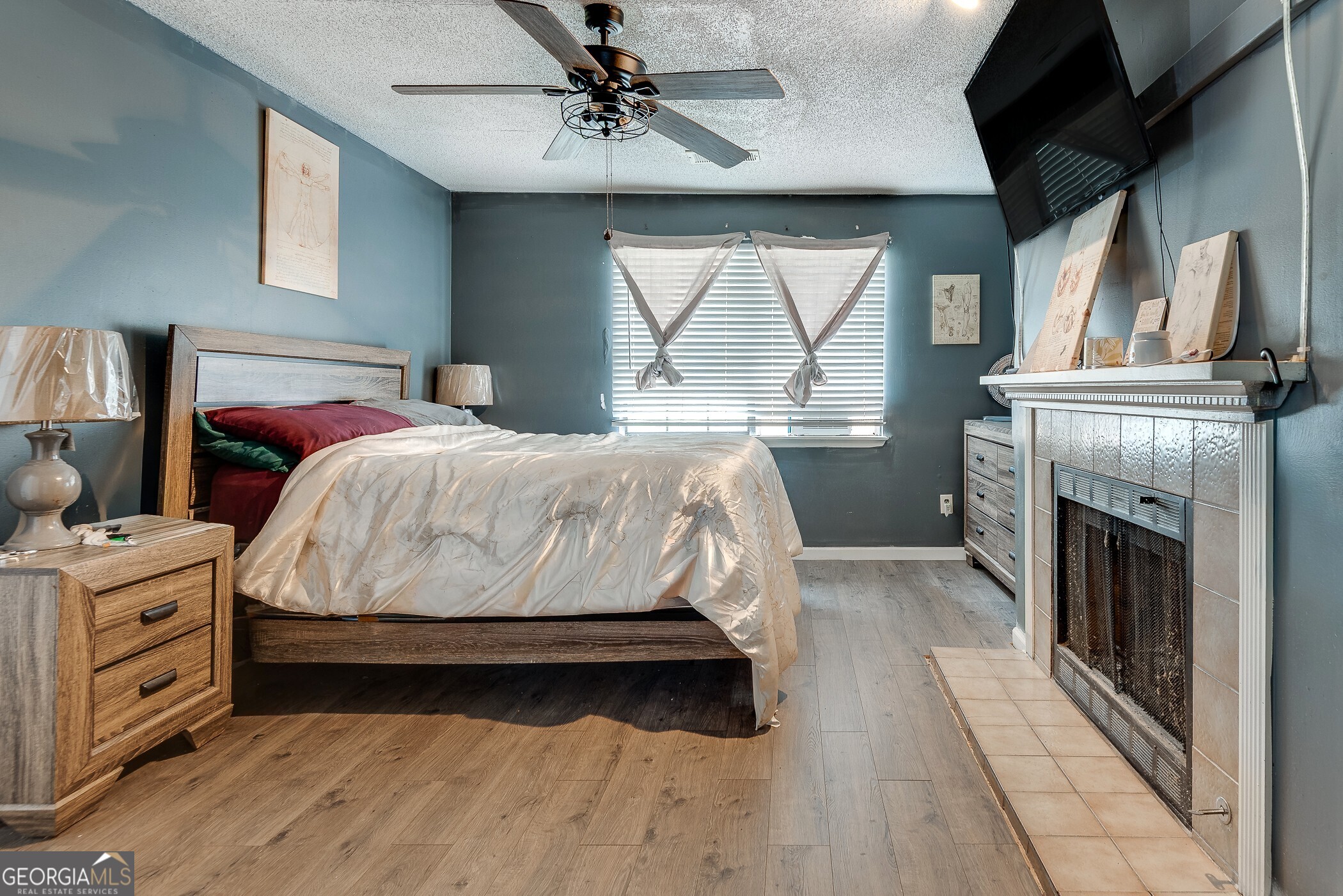 824 Boston Common Property Photo 14