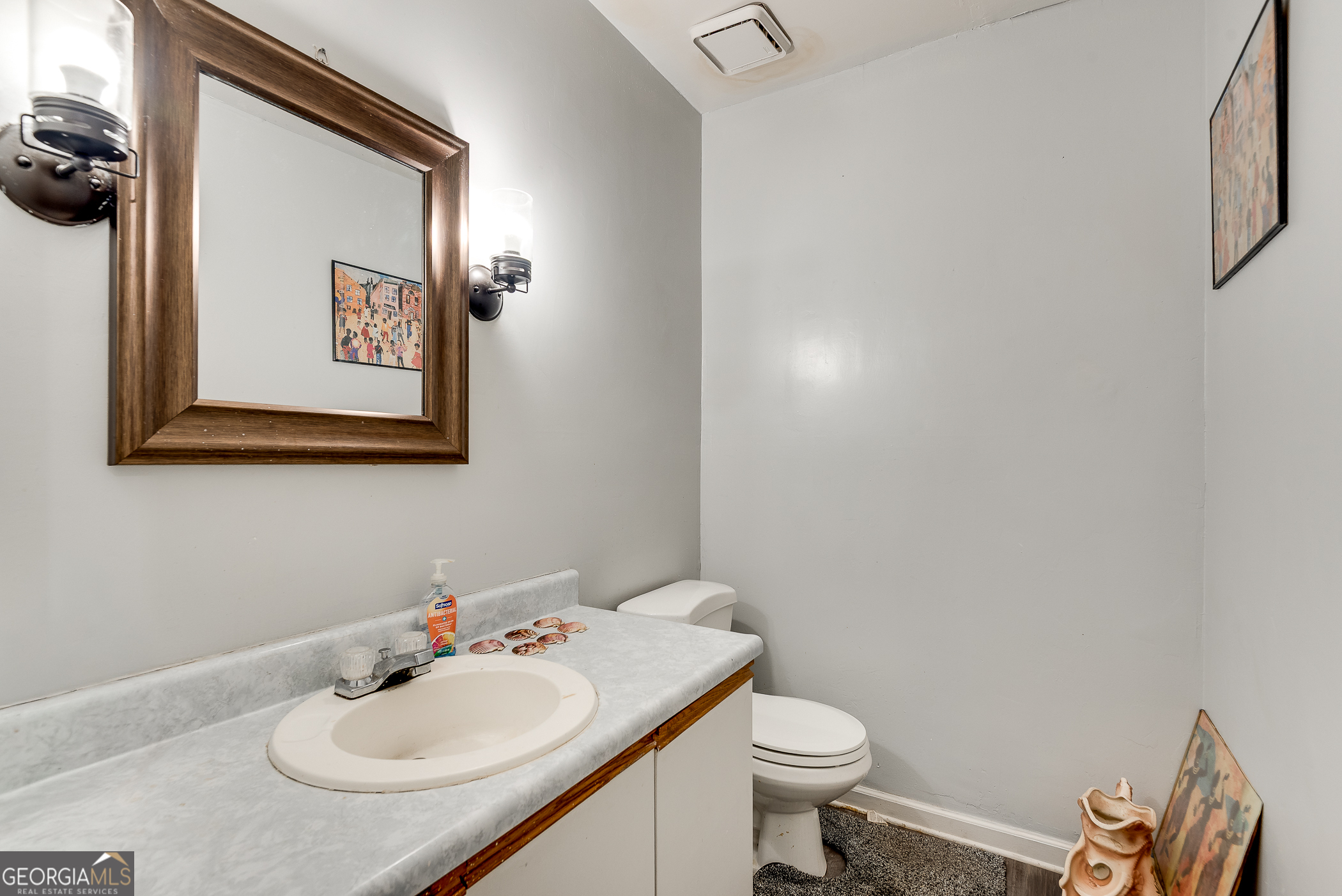 824 Boston Common Property Photo 20