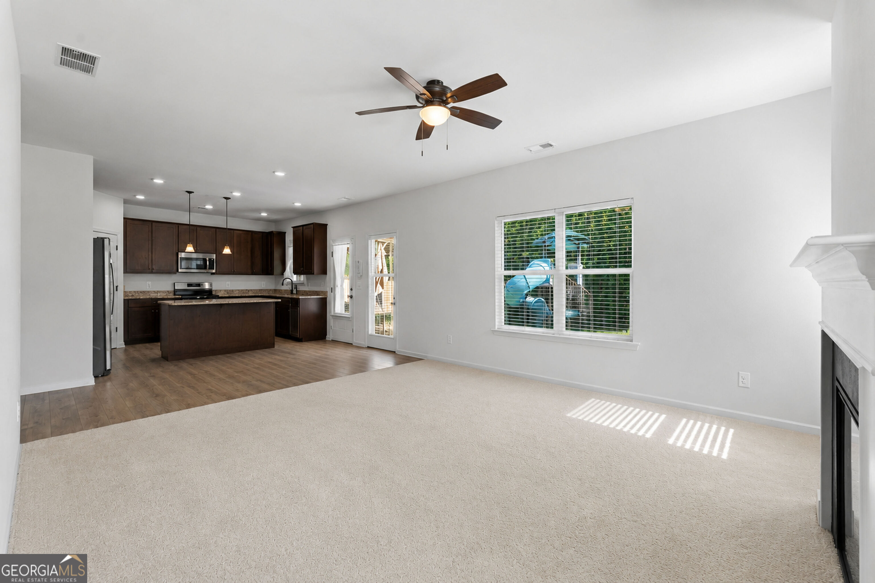 27 Whistling Oaks Drive Ne Property Photo 8