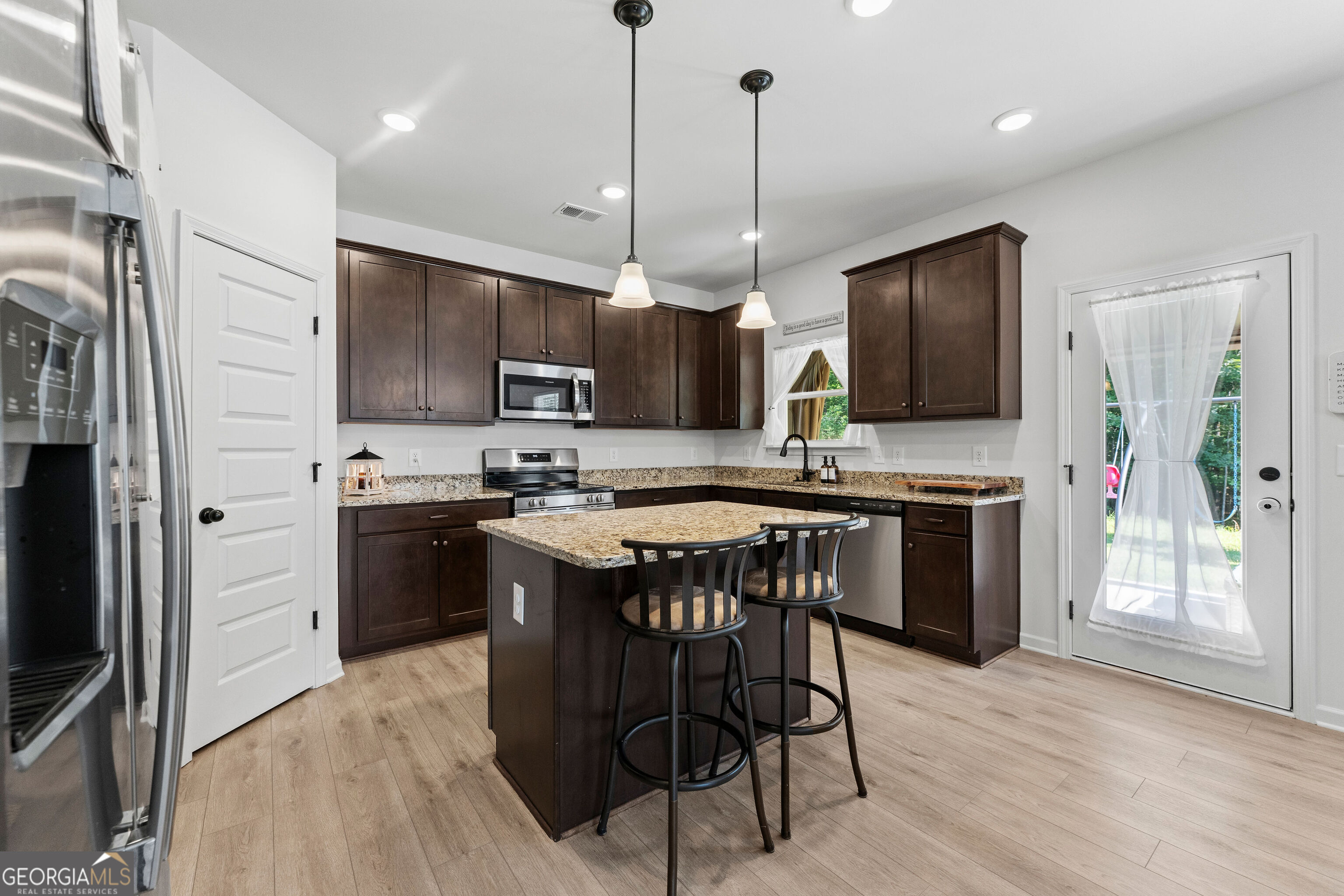 27 Whistling Oaks Drive Ne Property Photo 11