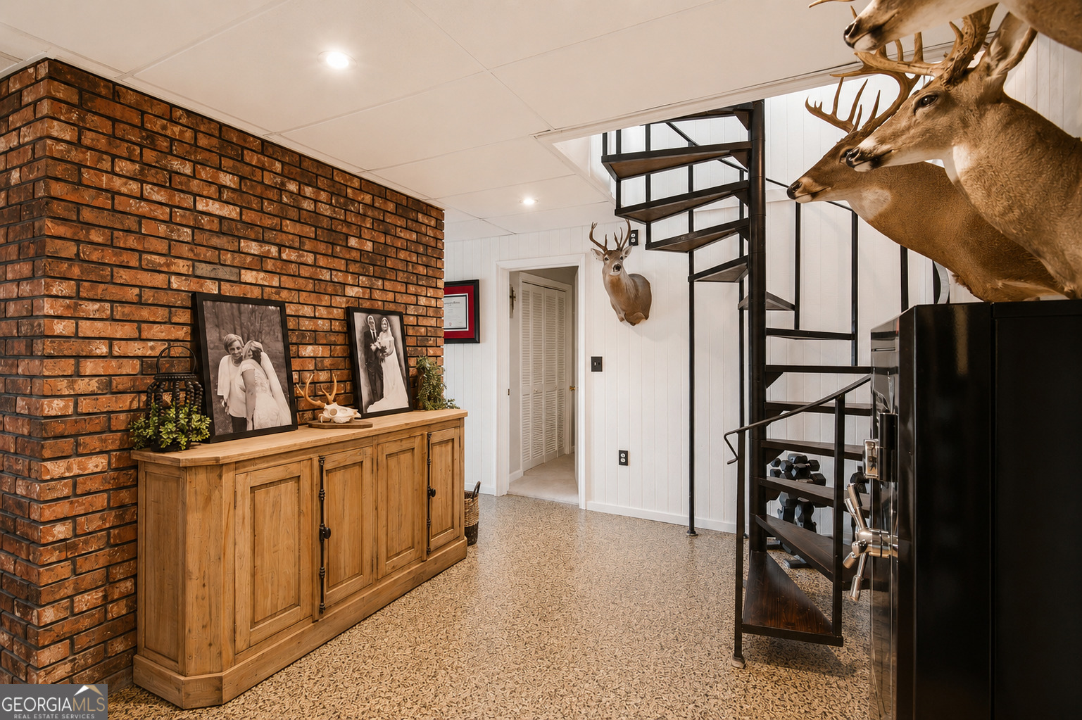 405 Miller Road Property Photo 18