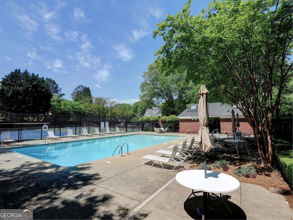 7155 Roswell Road # 3 Property Photo 32