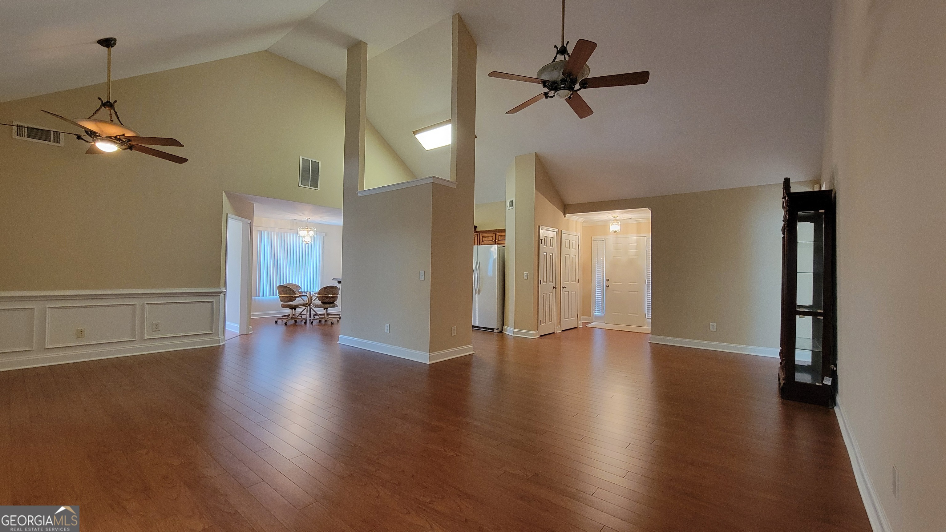 371 Summit Chase Drive Property Photo 8
