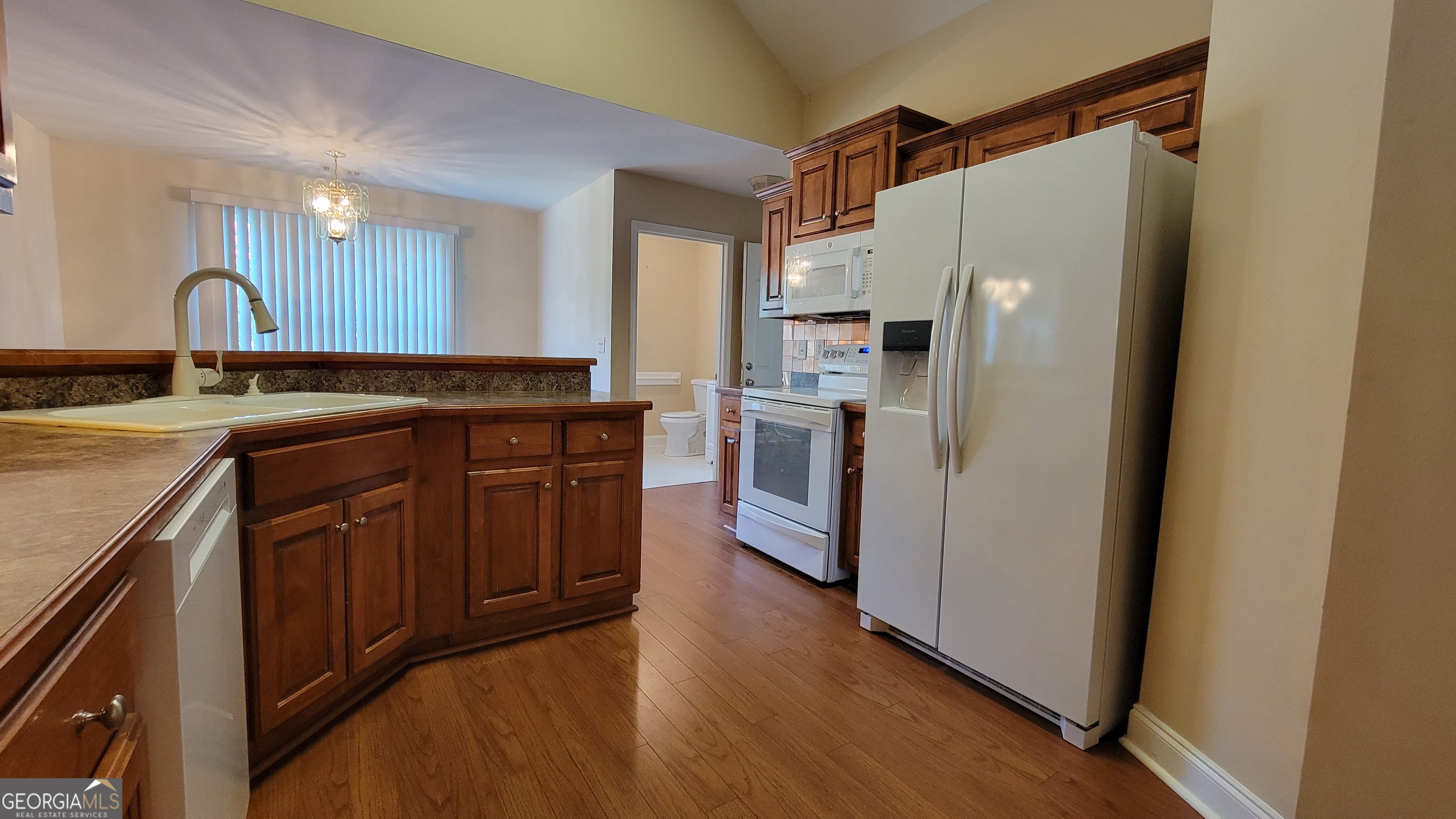371 Summit Chase Drive Property Photo 13