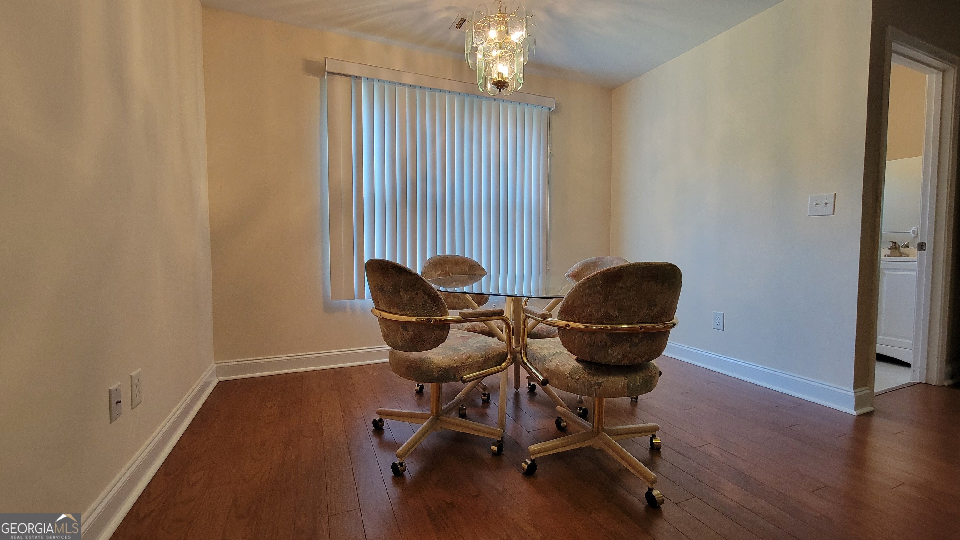 371 Summit Chase Drive Property Photo 18