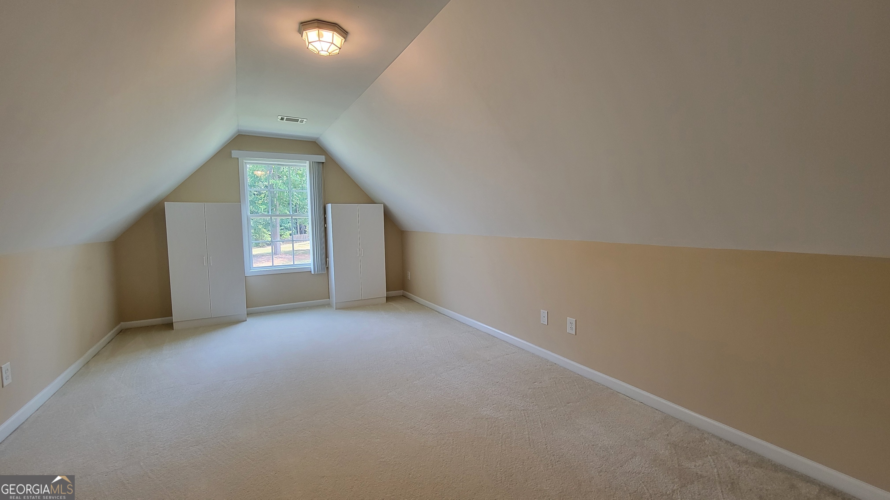 371 Summit Chase Drive Property Photo 25